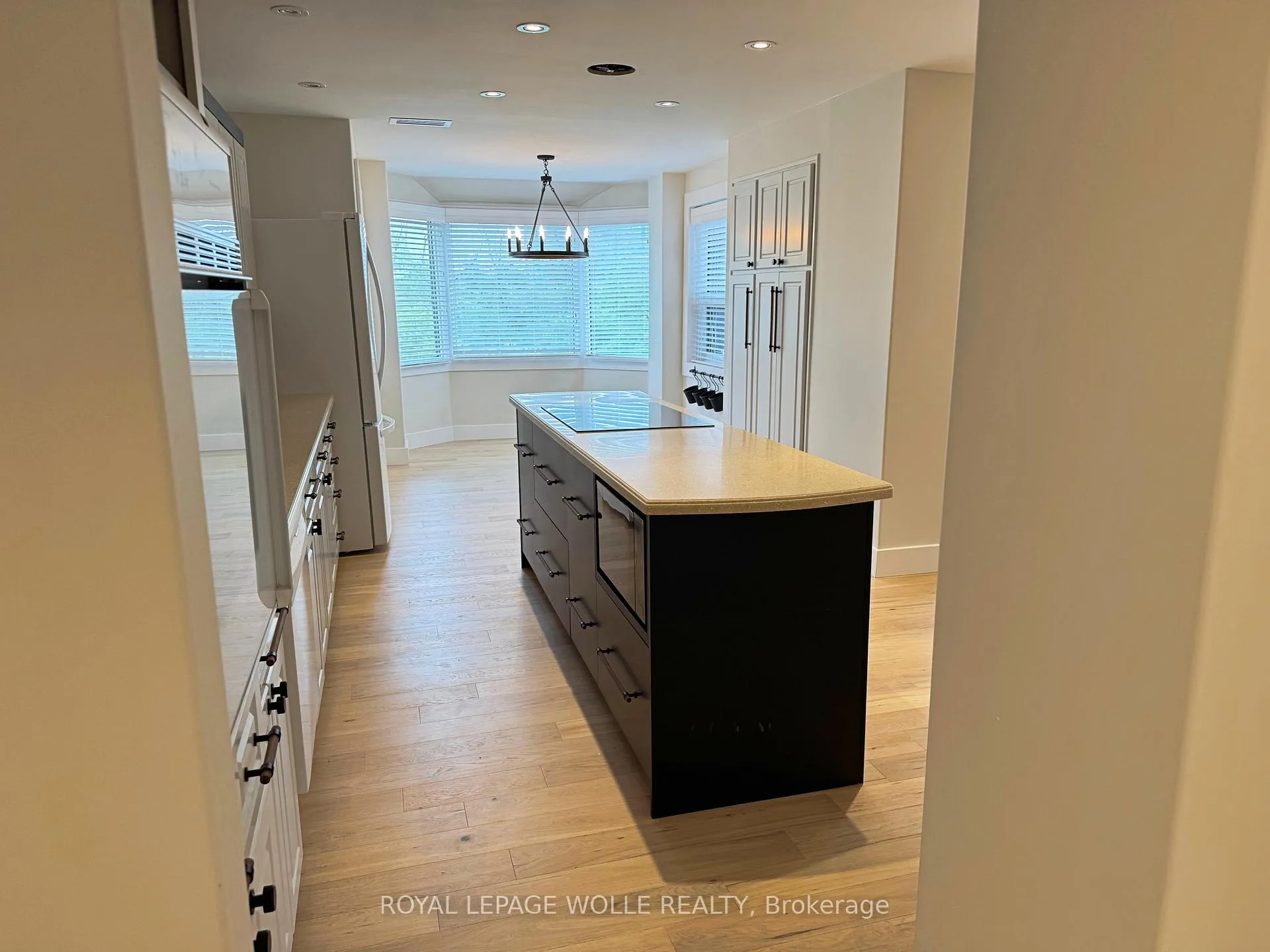 Photo 12 of Unit 52, 50 Blue Springs Drive, Waterloo, Colonial Acres — HOMEH