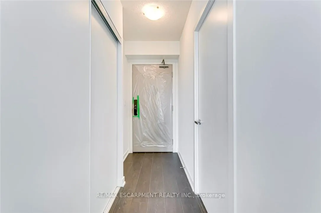 Photo 5 of Unit A305, 3210 Dakota Common, Burlington, Alton — HOMEH