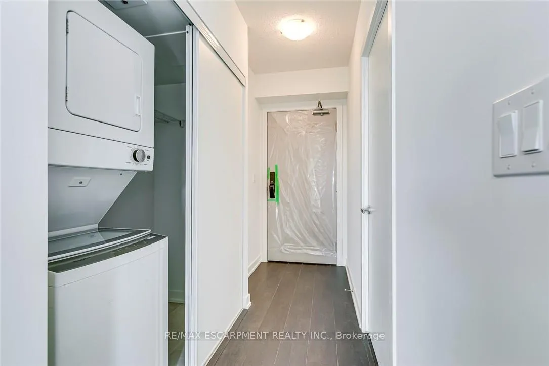 Photo 6 of Unit A305, 3210 Dakota Common, Burlington, Alton — HOMEH