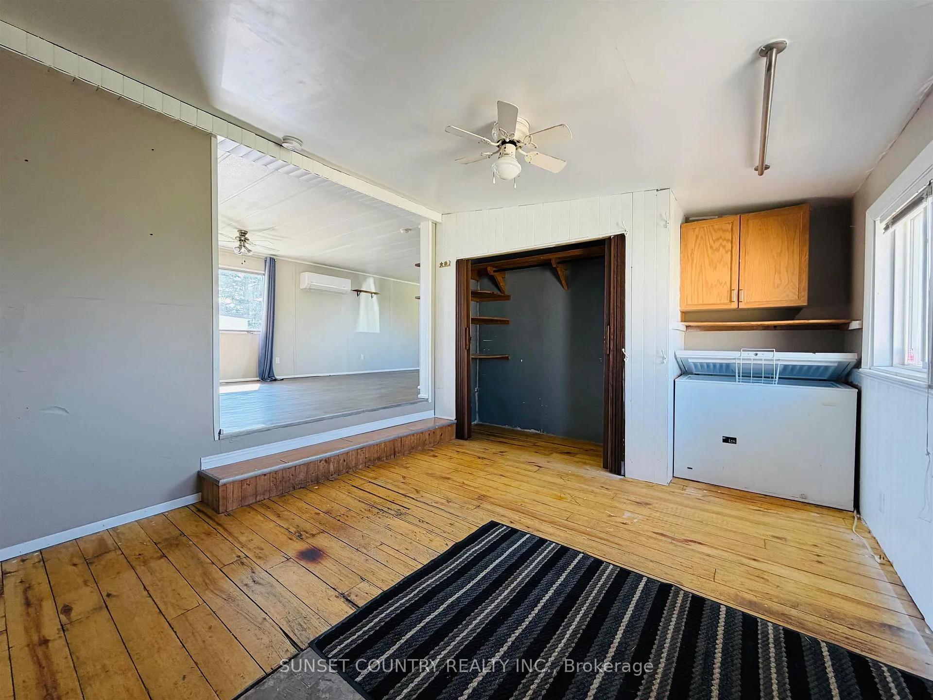 Photo 7 of Unit 2, 27 Minnitaki Road N, Machin — HOMEH
