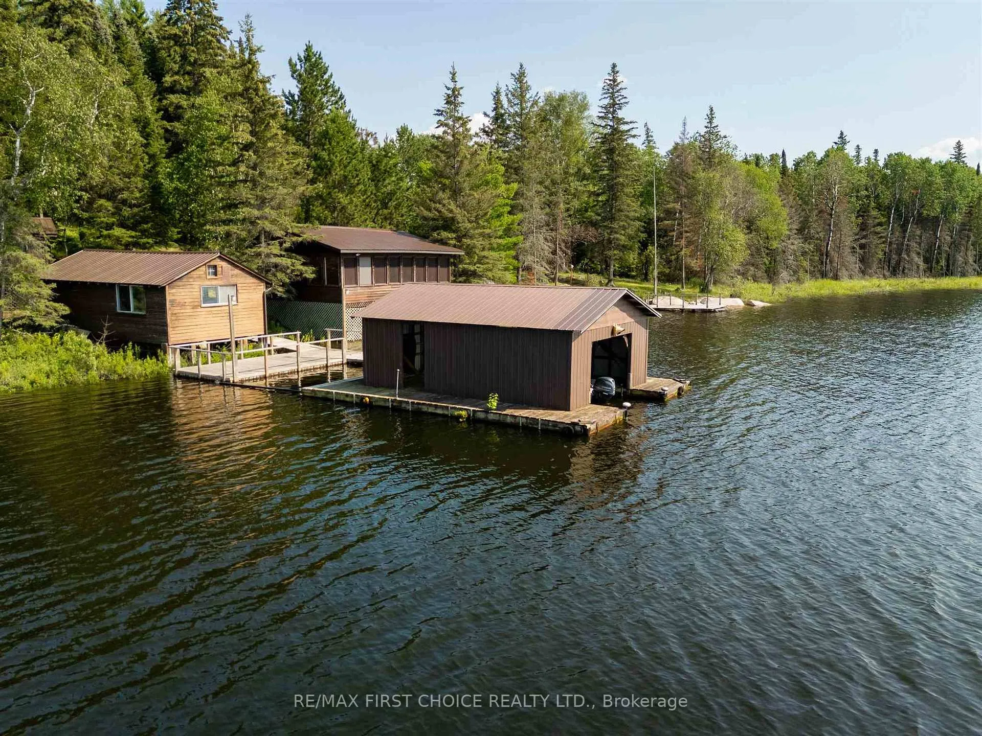 Photo 11 of S986 Winnipeg River, Kenora Remote Area, Minaki-Winnepeg River — HOMEH