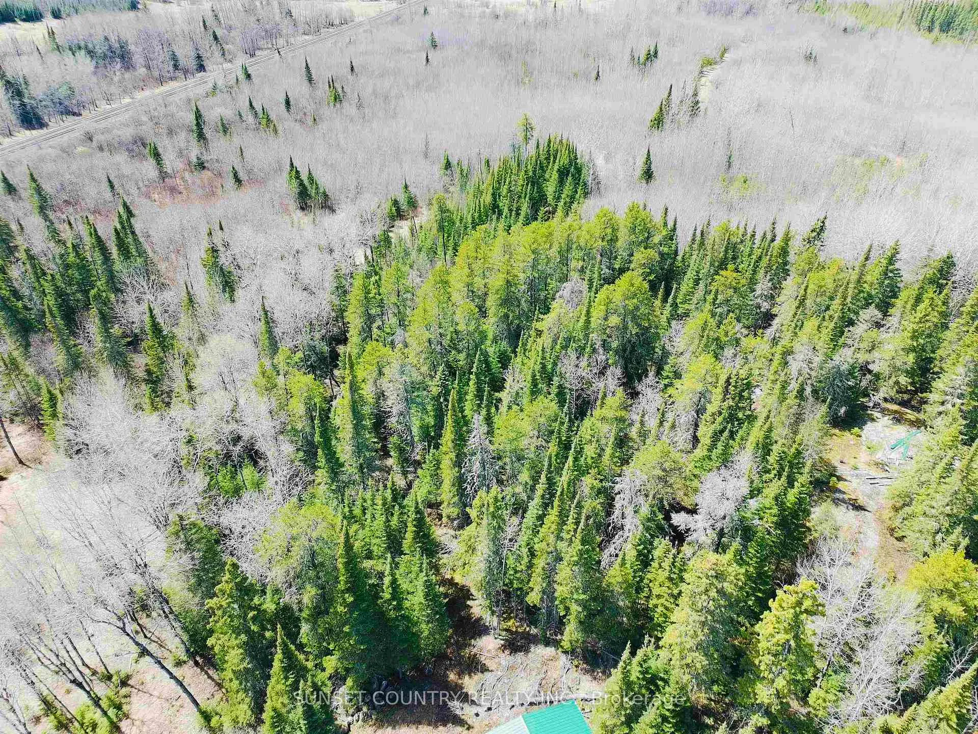 Photo 9 of 14794 17, Dryden, Barclay — HOMEH