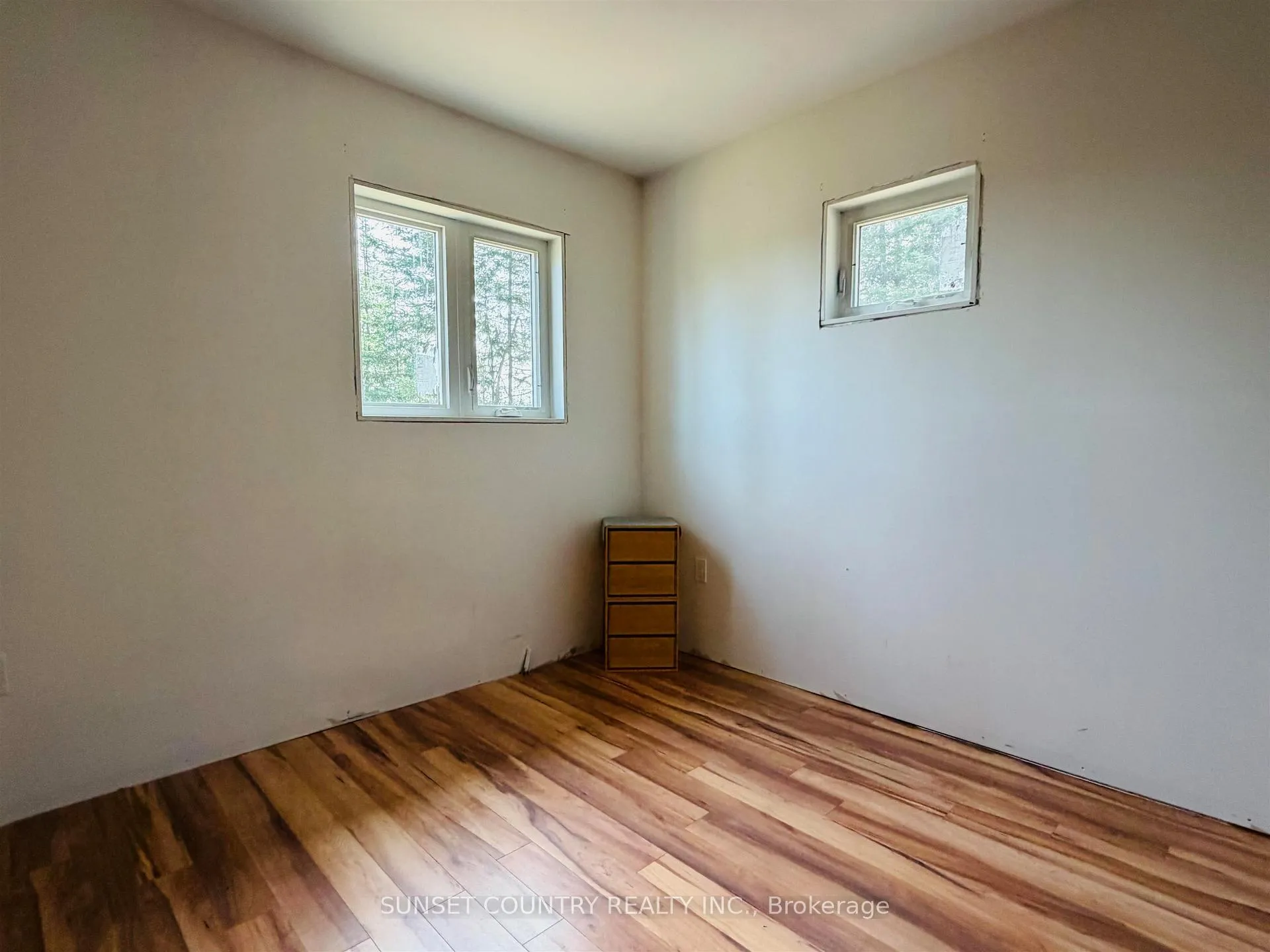 Photo 23 of 14794 17, Dryden, Barclay — HOMEH