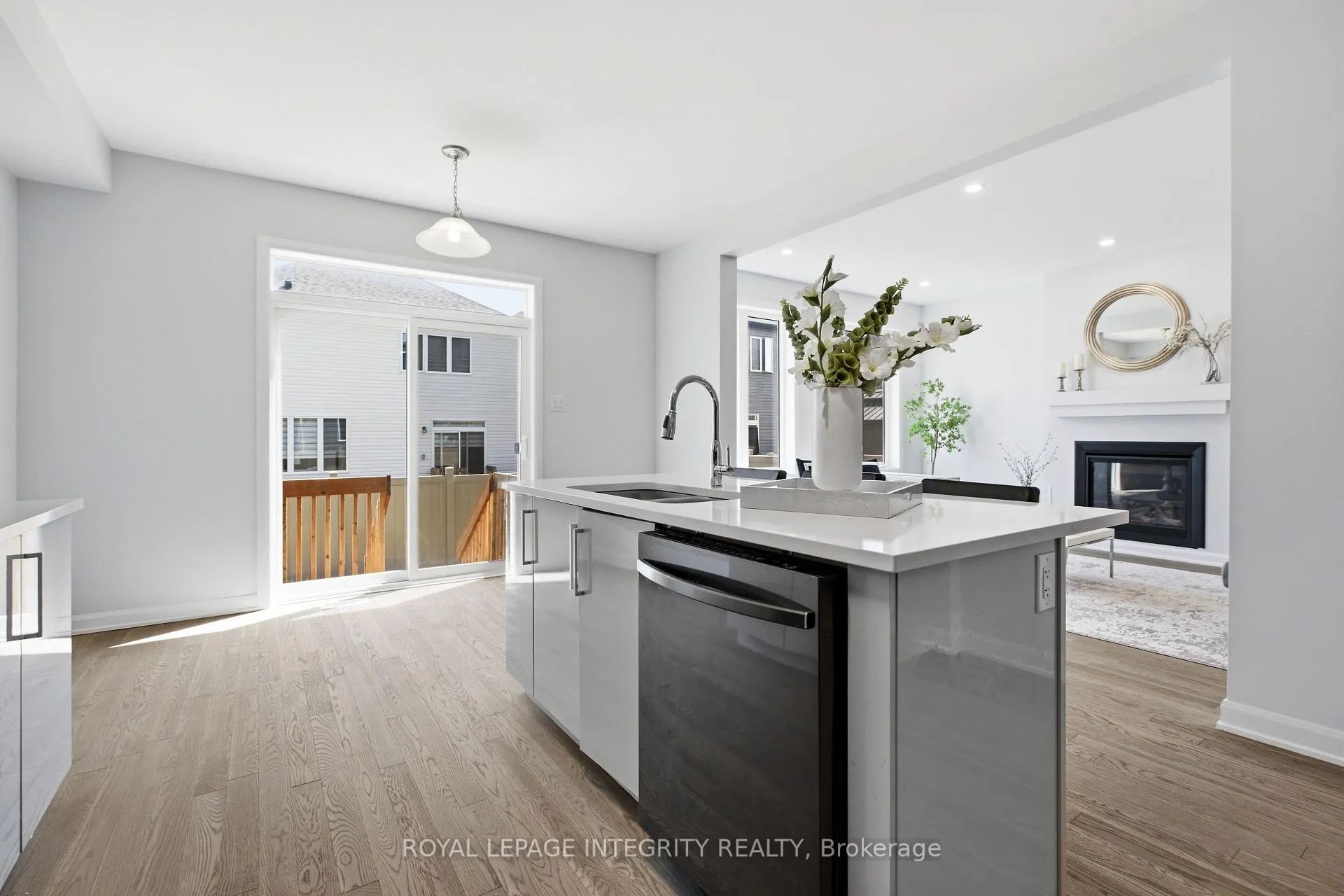 Photo 10 of 2616 River Mist Road, Ottawa, Barrhaven - Half Moon Bay — HOMEH