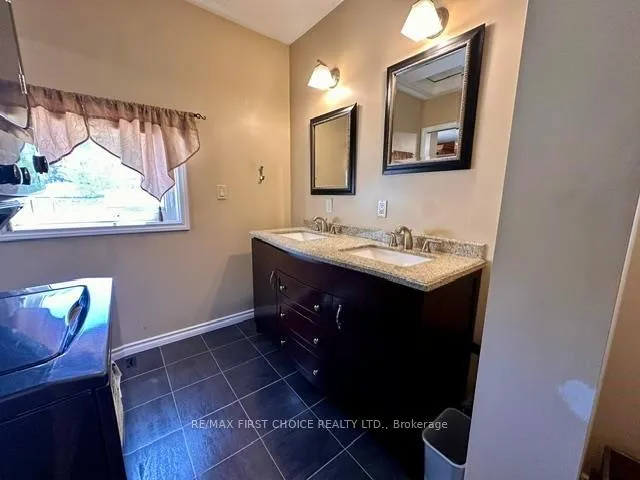 Photo 13 of 45 Kenogami Avenue N, Thunder Bay, College Heights — HOMEH