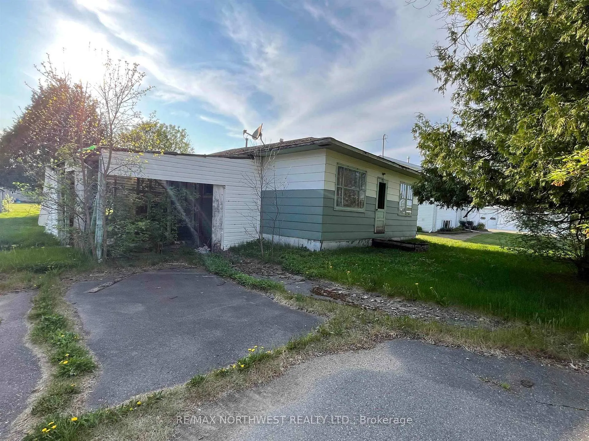Photo 1 of 126 White St., Atikokan — HOMEH