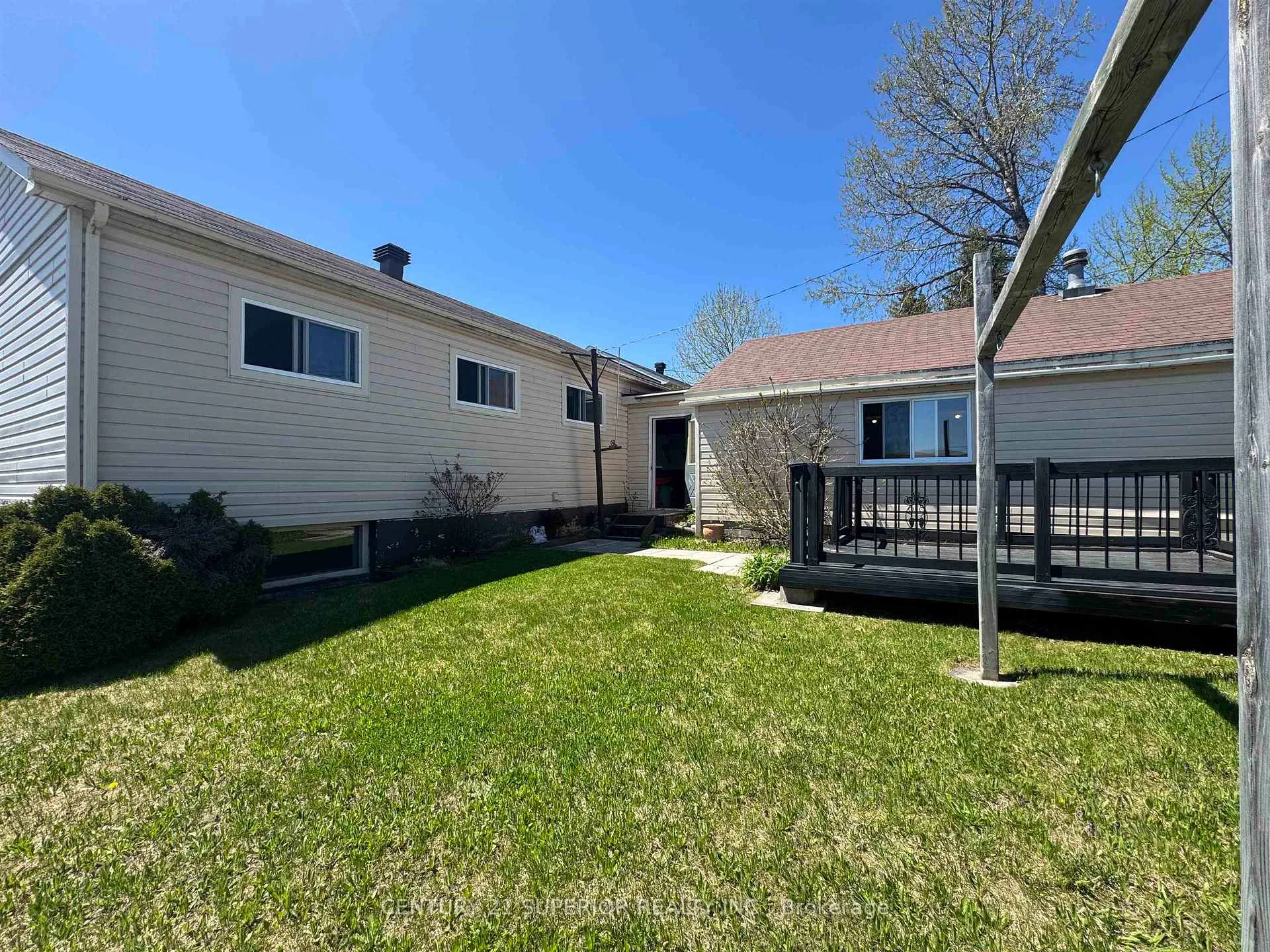 Photo 27 of 3 Falcon Drive, Manitouwadge, TB-73 — HOMEH