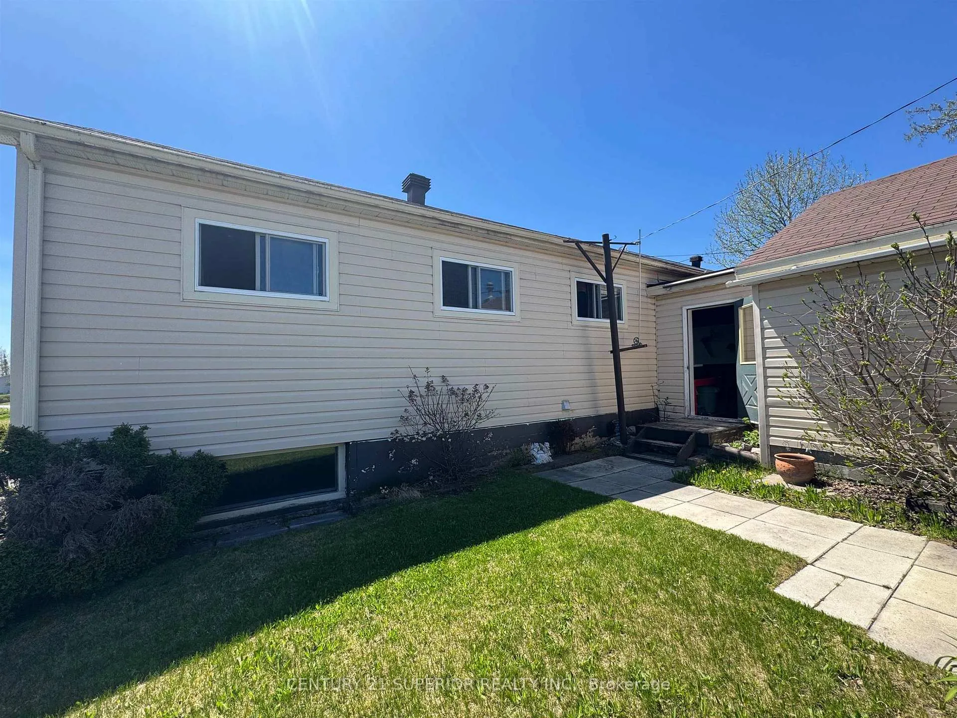 Photo 32 of 3 Falcon Drive, Manitouwadge, TB-73 — HOMEH