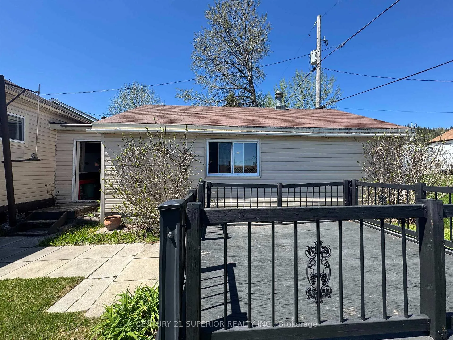 Photo 33 of 3 Falcon Drive, Manitouwadge, TB-73 — HOMEH