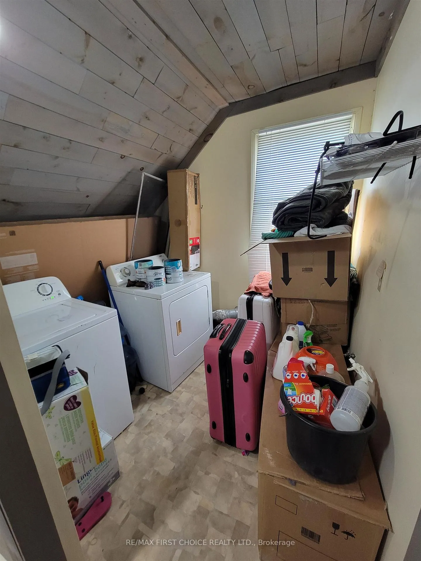 Photo 13 of 1208 Olde Shambles Rd, Fort Frances — HOMEH
