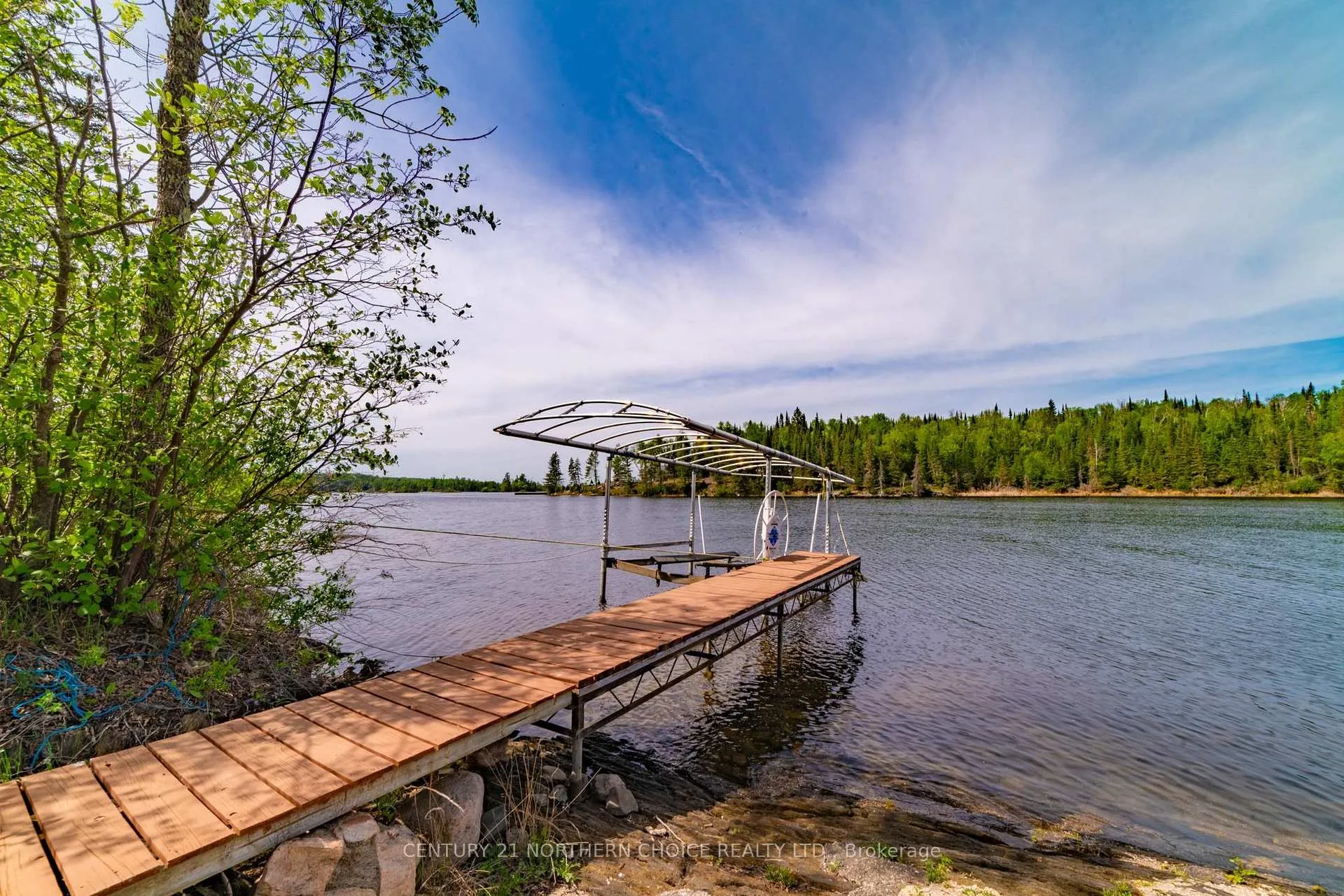 Photo 11 of 27 Lily Pad Bay, First Nations — HOMEH