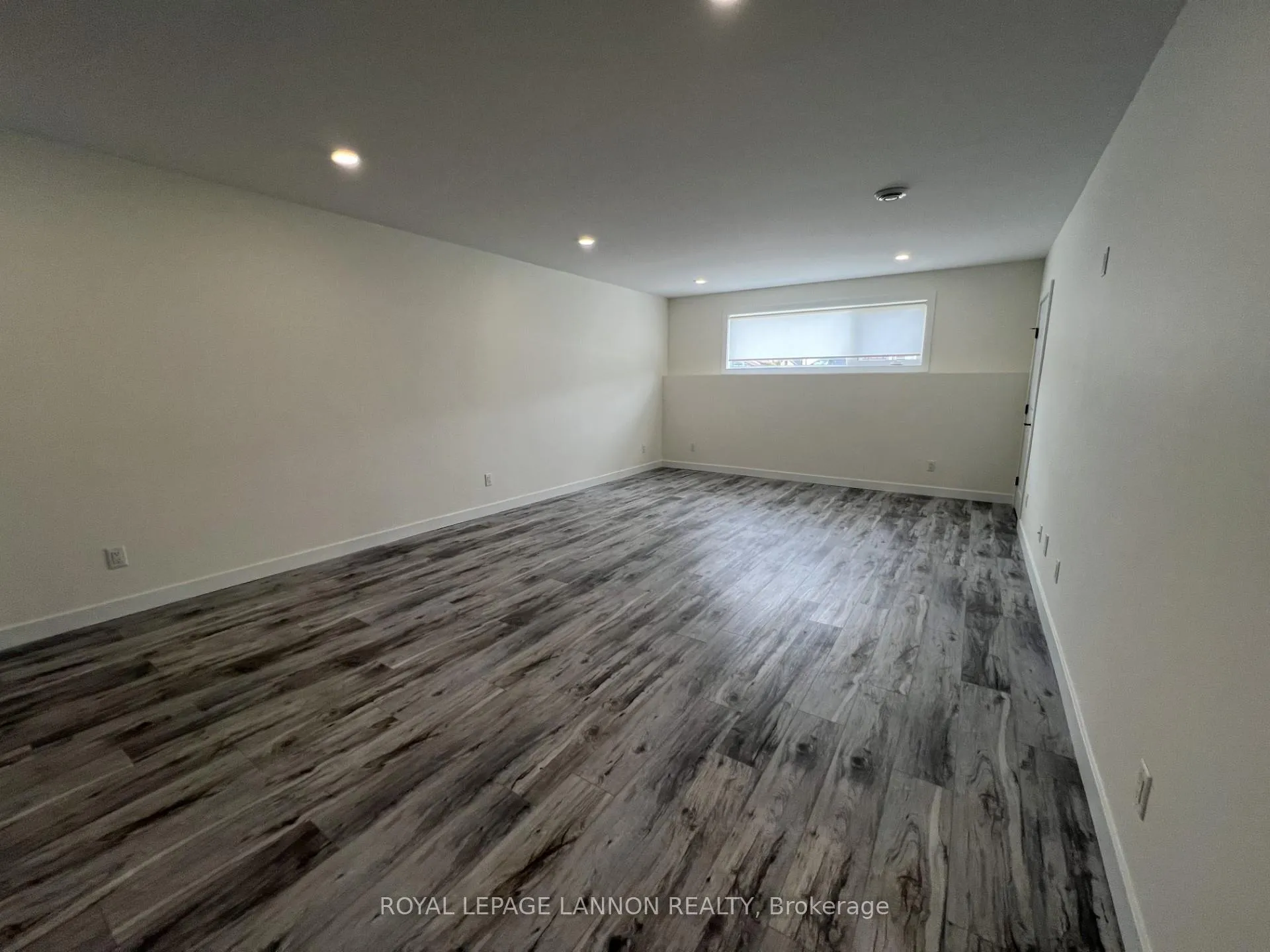Photo 36 of 401 Empire Avenue, Thunder Bay, Westfort — HOMEH