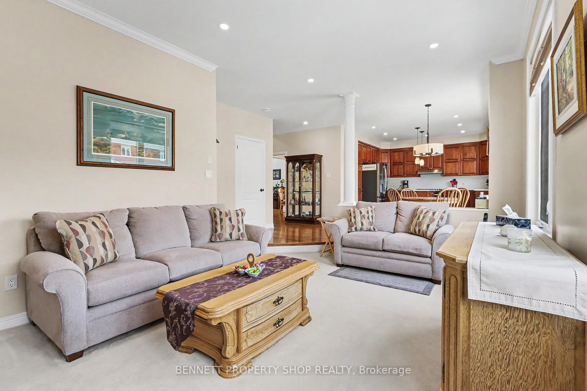 Photo 7 of 14 Sachs Forest Place, Ottawa, Barrhaven East — HOMEH