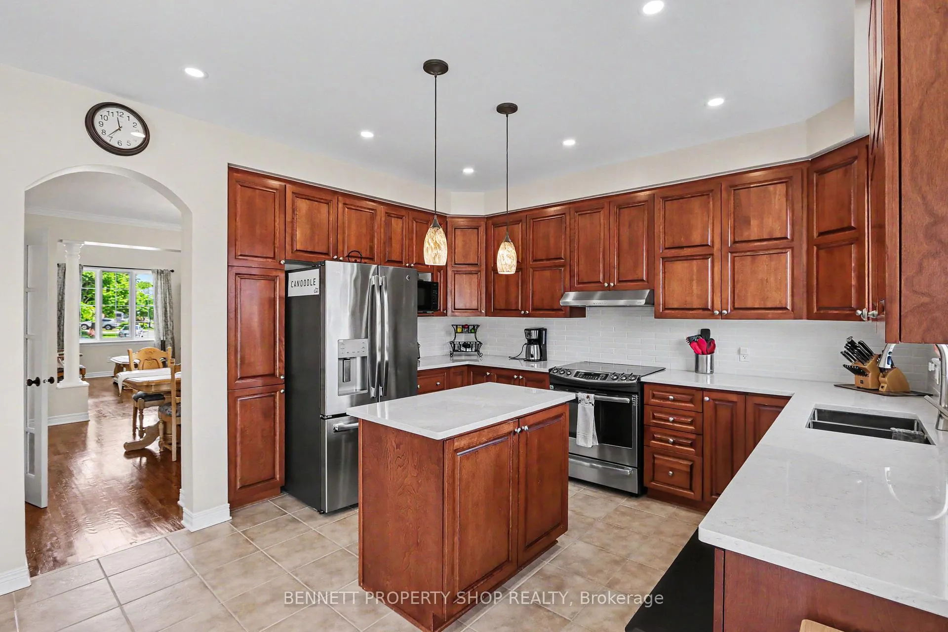 Photo 10 of 14 Sachs Forest Place, Ottawa, Barrhaven East — HOMEH