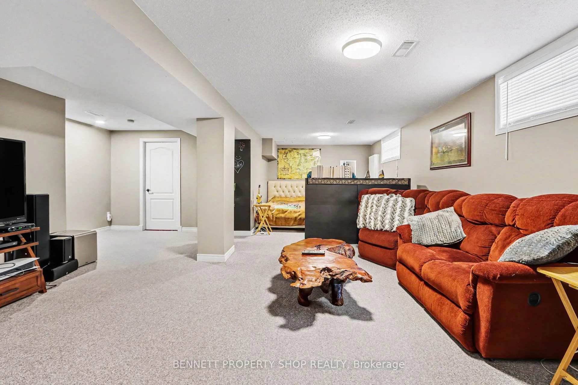 Photo 18 of 14 Sachs Forest Place, Ottawa, Barrhaven East — HOMEH