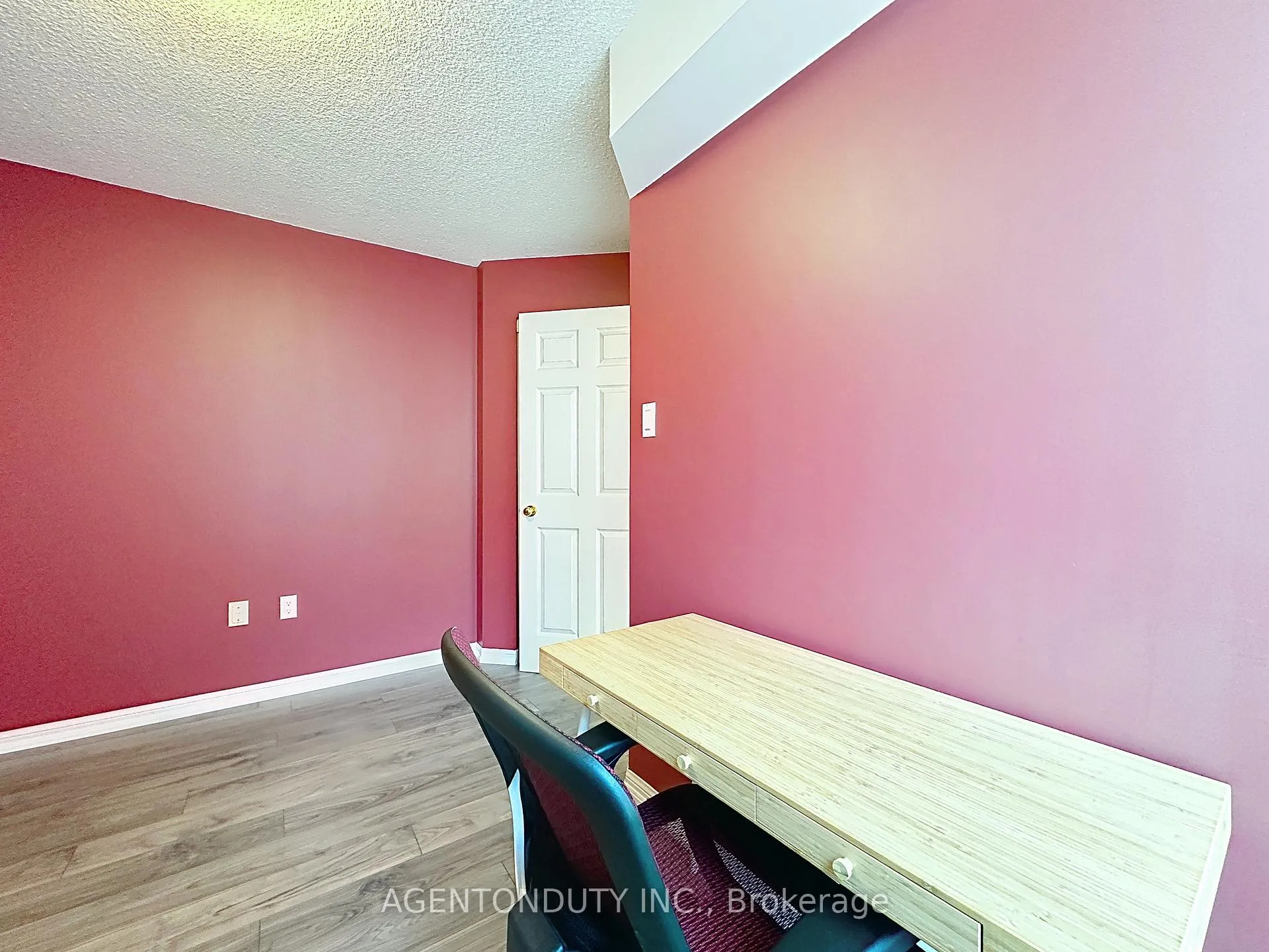 Photo 38 of Unit 613, 109 Front Street E, Toronto, Moss Park — HOMEH