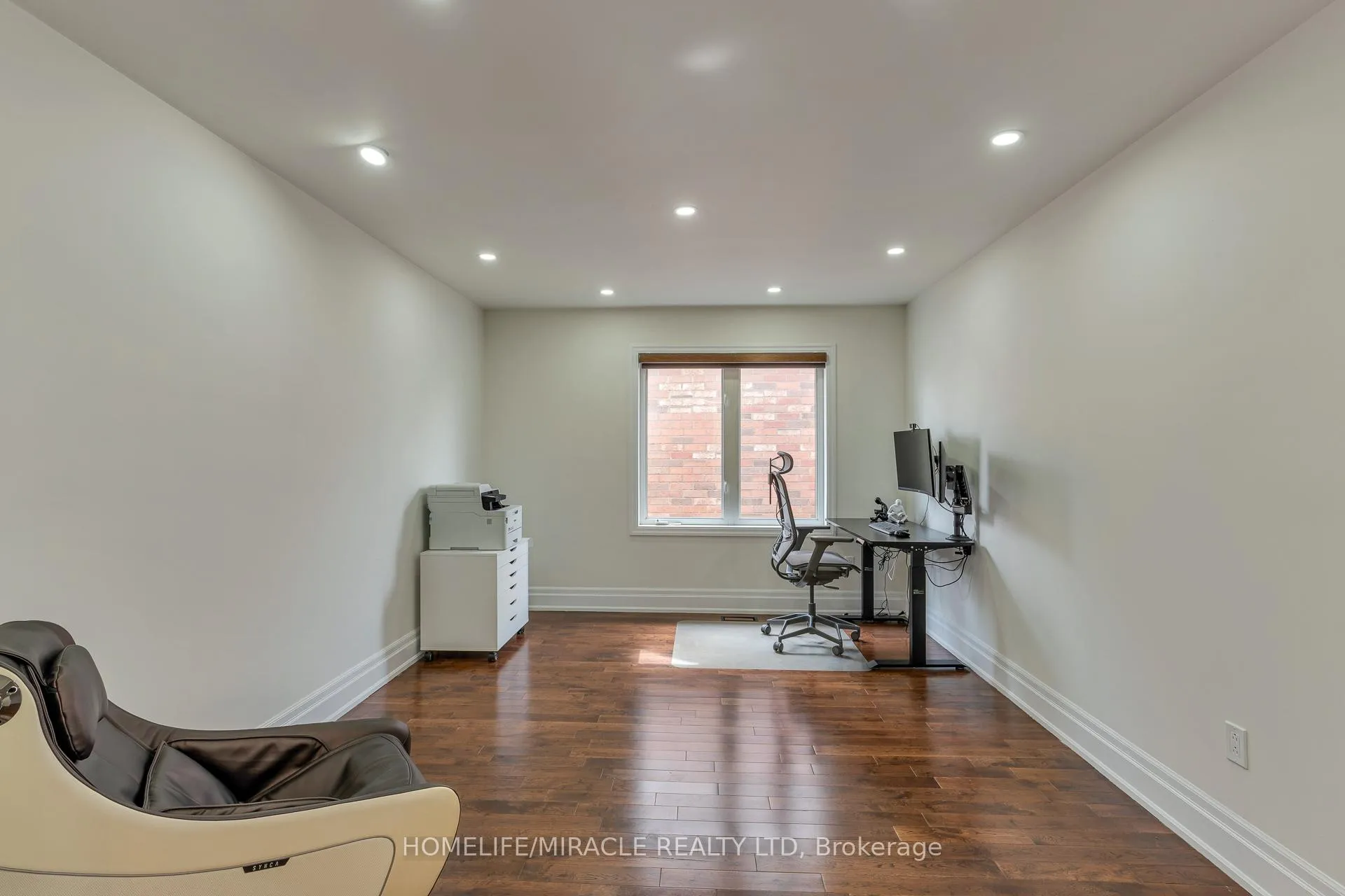 Photo 14 of 2299 Glazebrook Circle, Oakville, Westmount — HOMEH