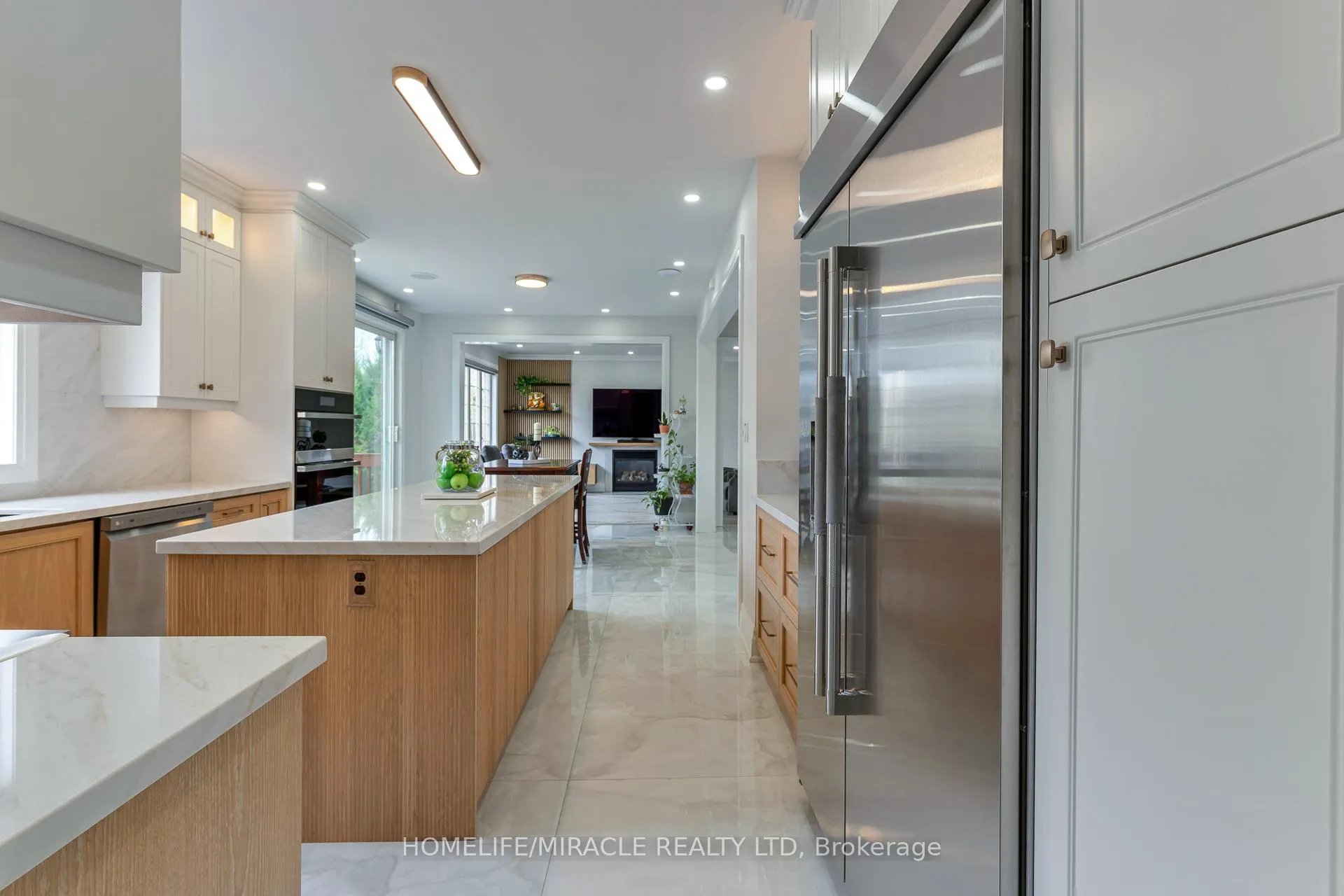 Photo 35 of 2299 Glazebrook Circle, Oakville, Westmount — HOMEH