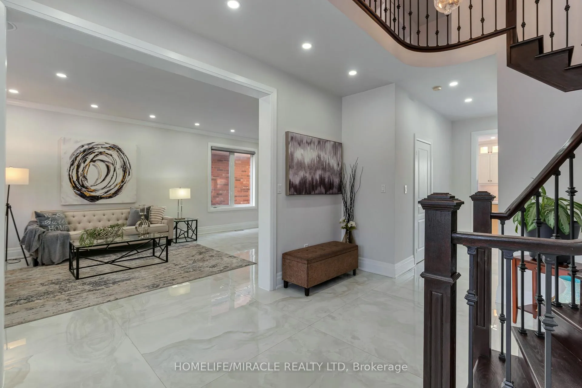 Photo 43 of 2299 Glazebrook Circle, Oakville, Westmount — HOMEH