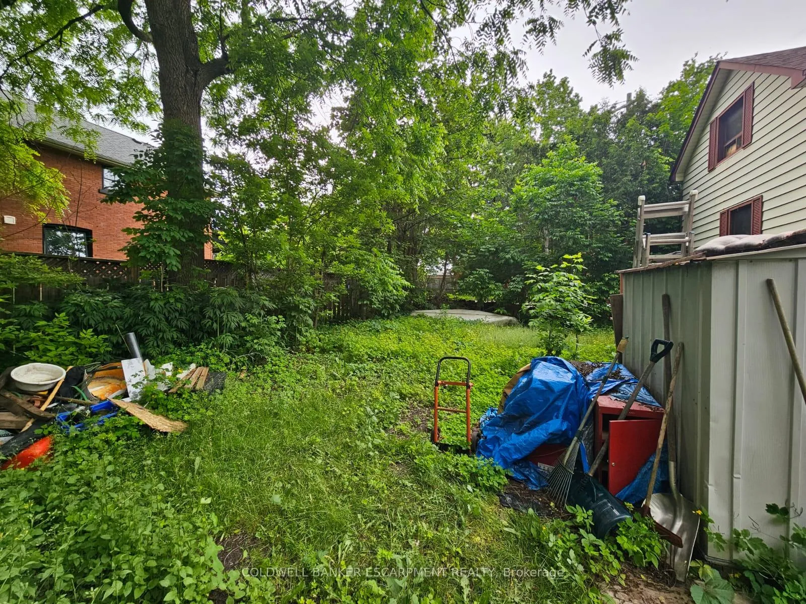 Photo 5 of 99 Church Street E, Halton Hills, Acton — HOMEH