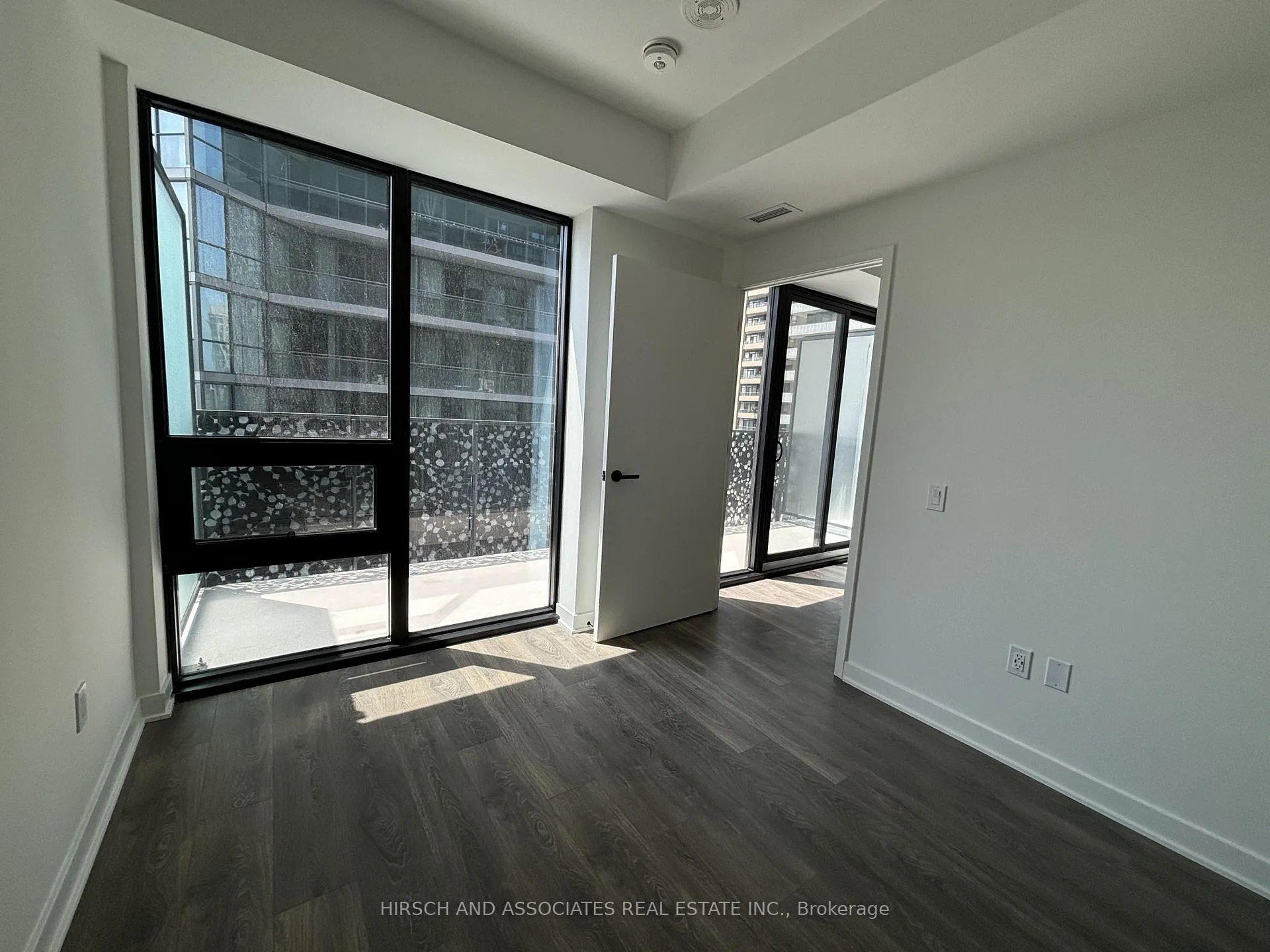 Photo 10 of Unit 2107, 55 Charles Street E, Toronto, Church-Yonge Corridor — HOMEH