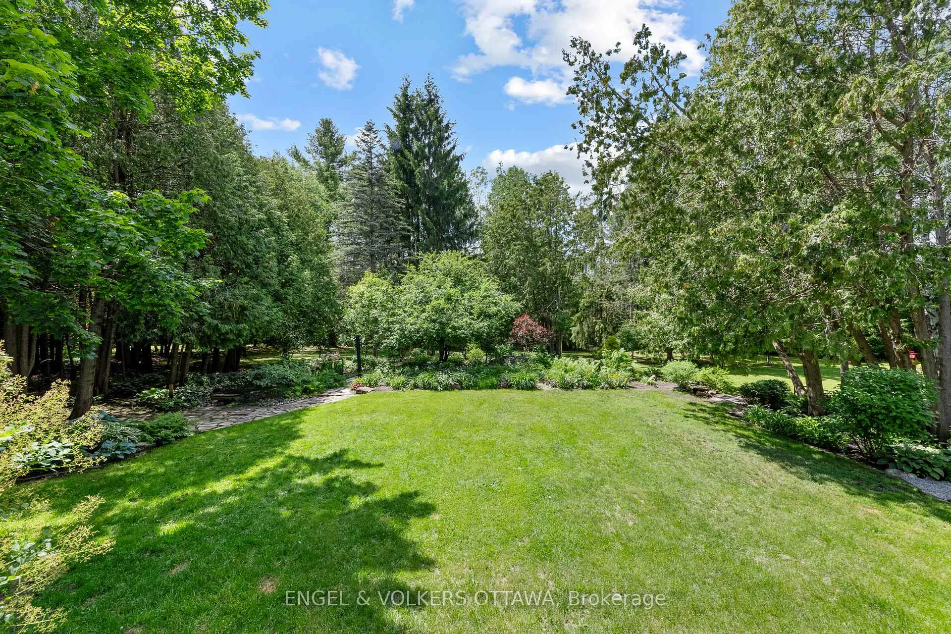 Photo 53 of 80 Richland Drive, Ottawa, Goulbourn Twp From Franktown Rd/South To Rideau — HOMEH