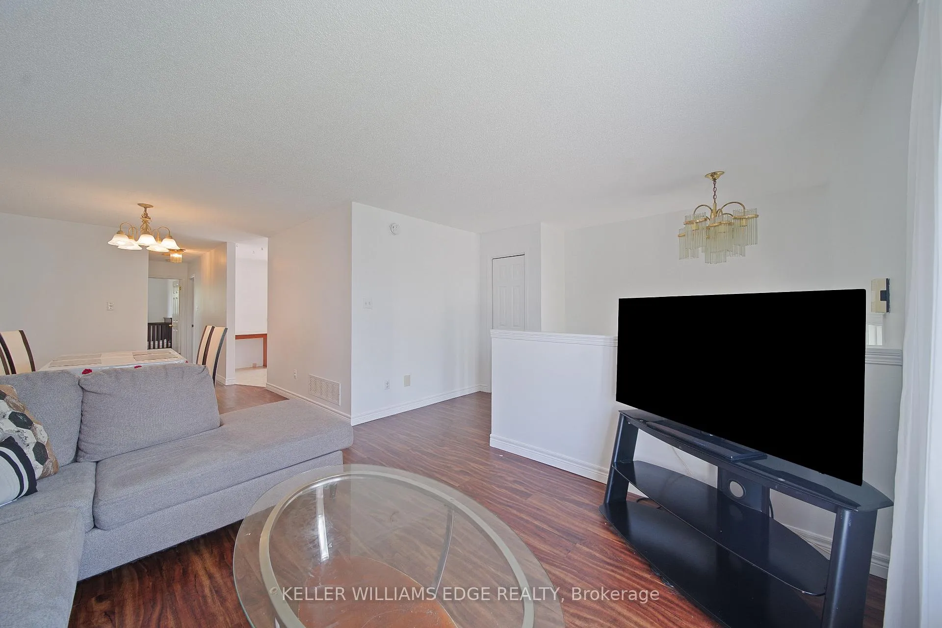 Photo 11 of 4913 Adam Court, Lincoln, Beamsville — HOMEH