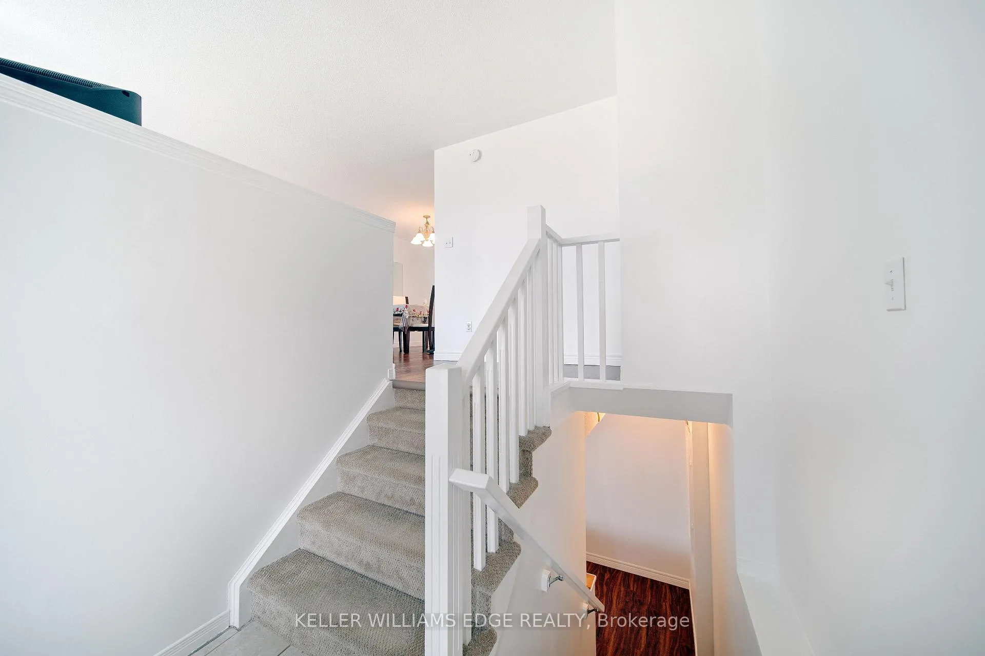 Photo 23 of 4913 Adam Court, Lincoln, Beamsville — HOMEH