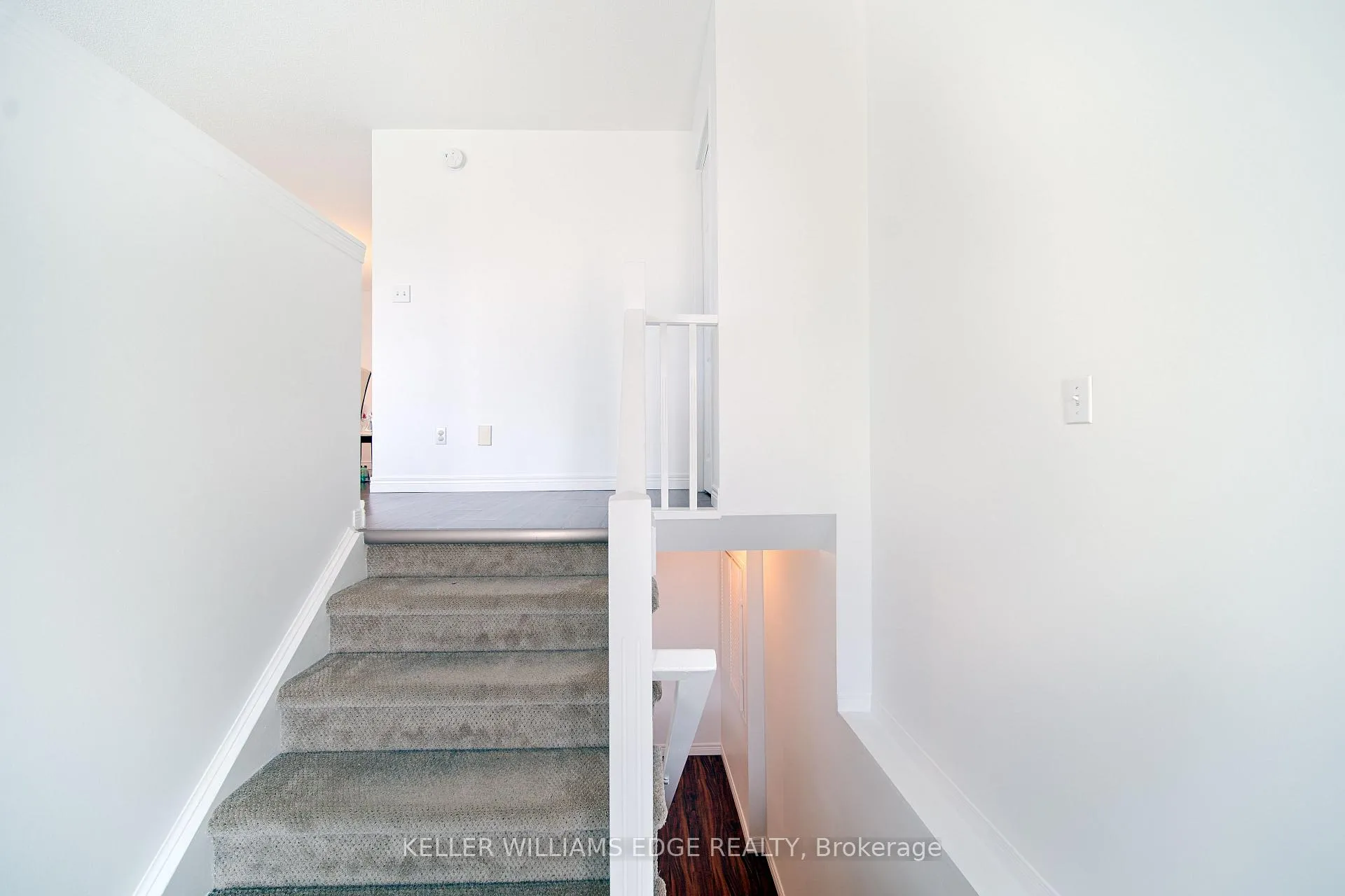 Photo 24 of 4913 Adam Court, Lincoln, Beamsville — HOMEH