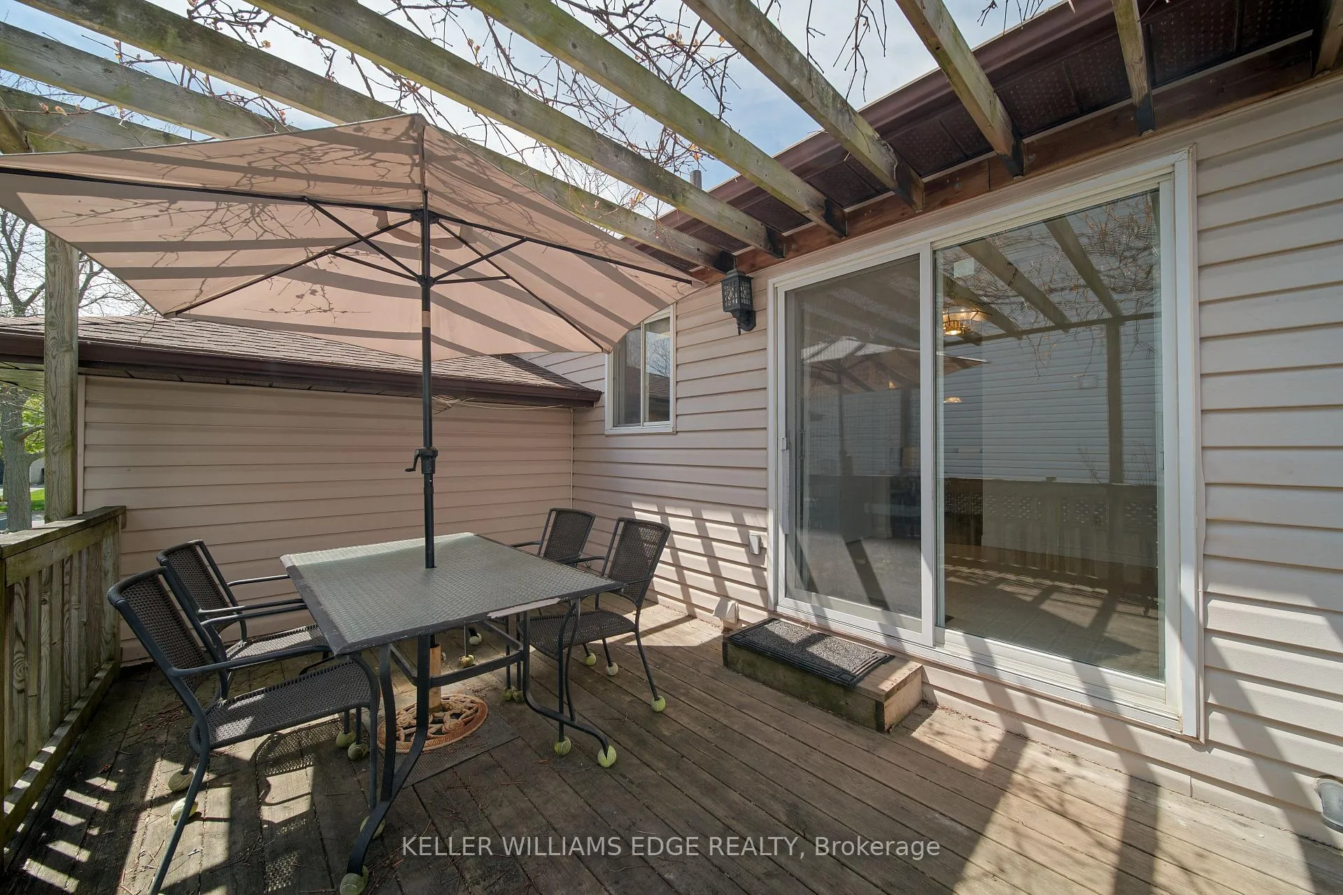Photo 35 of 4913 Adam Court, Lincoln, Beamsville — HOMEH