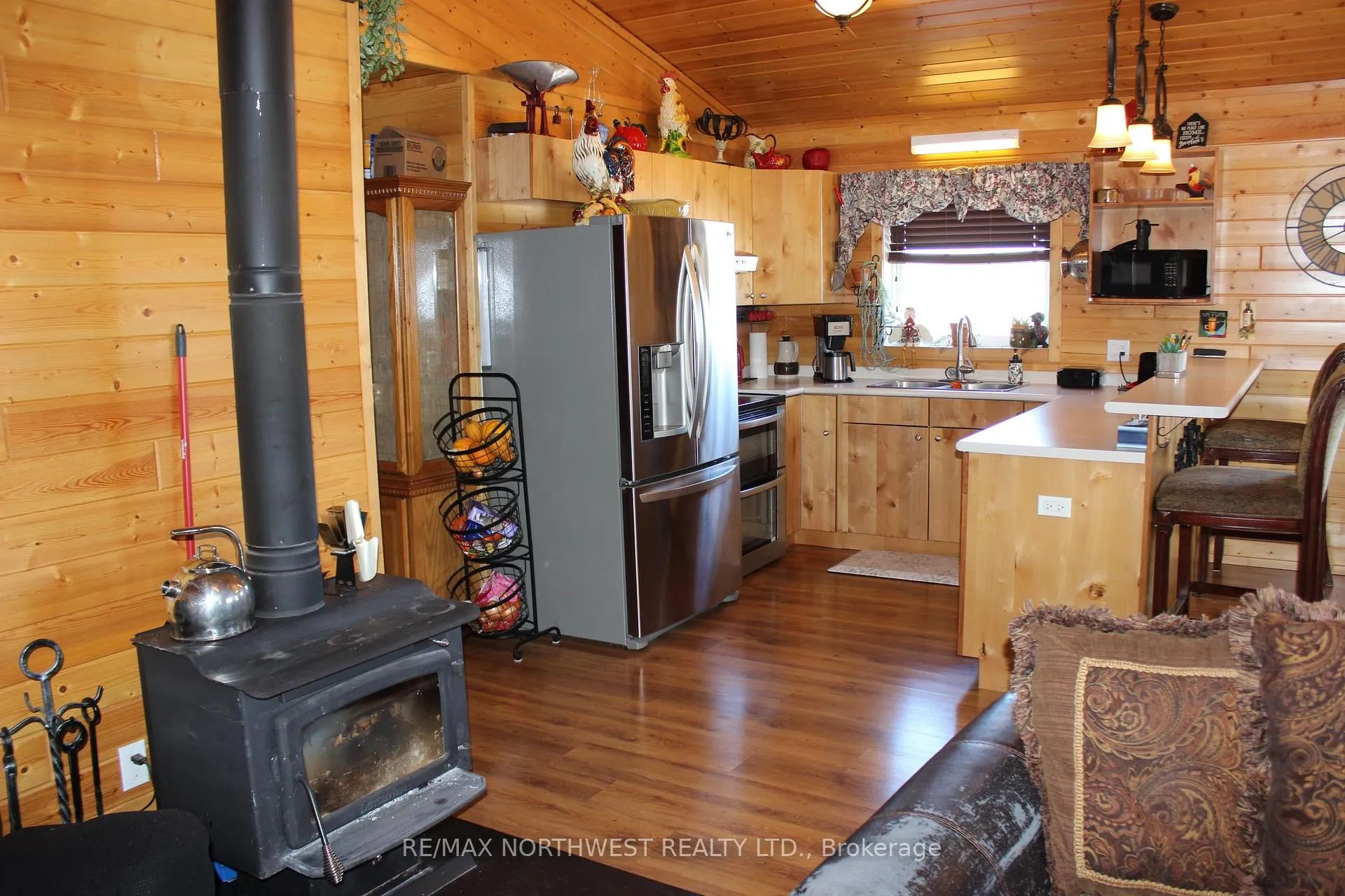 Photo 14 of SE 1/4 S8 Johnson Rd, Rainy River Remote Area — HOMEH