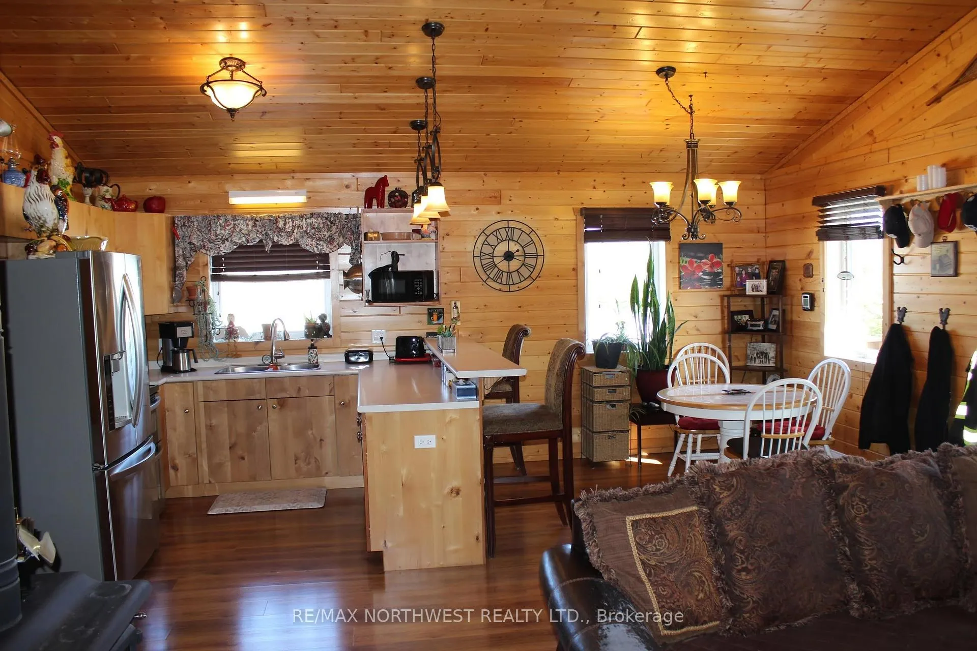 Photo 18 of SE 1/4 S8 Johnson Rd, Rainy River Remote Area — HOMEH
