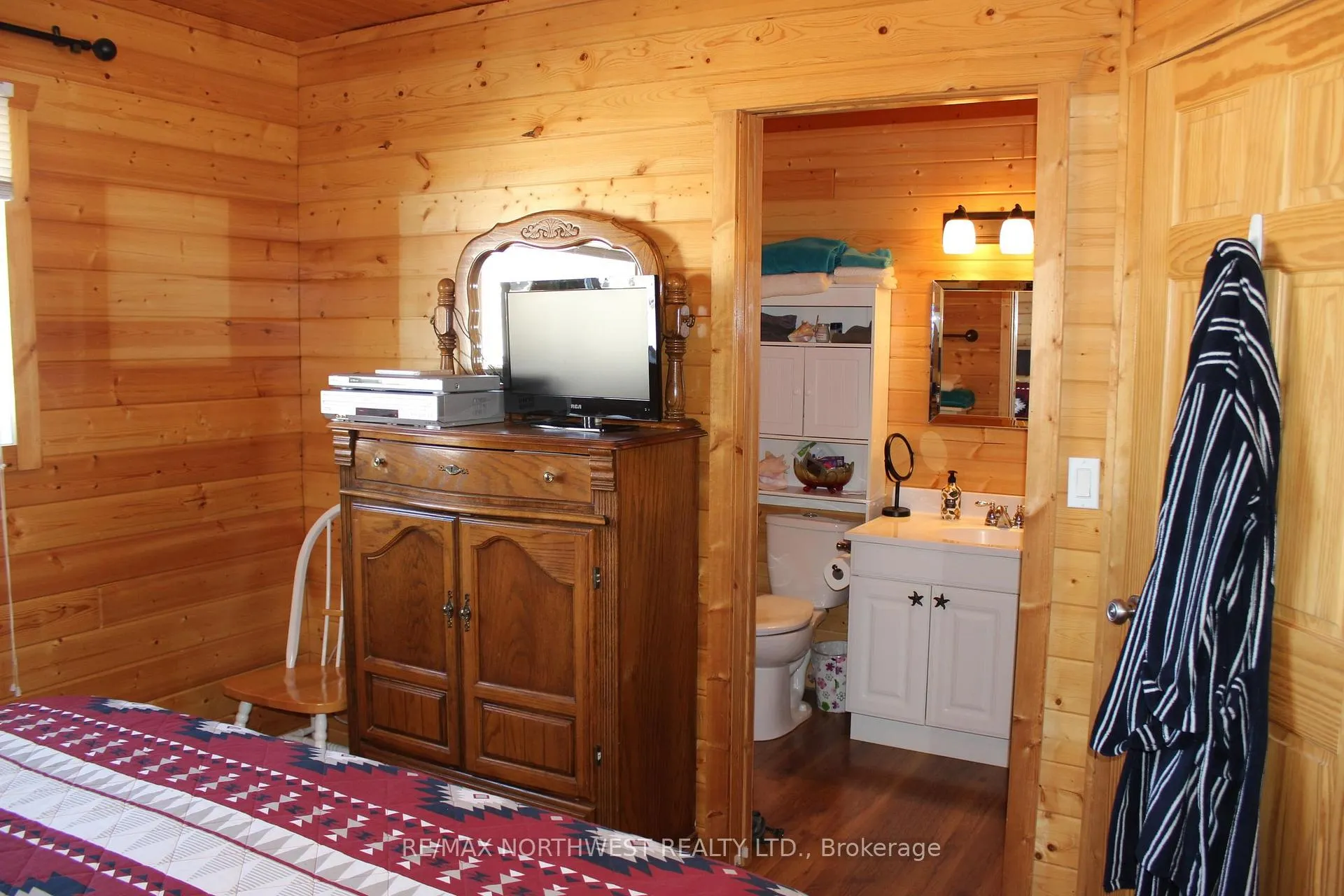 Photo 28 of SE 1/4 S8 Johnson Rd, Rainy River Remote Area — HOMEH