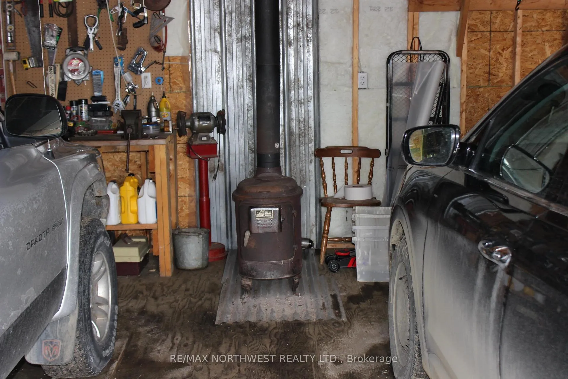 Photo 44 of SE 1/4 S8 Johnson Rd, Rainy River Remote Area — HOMEH