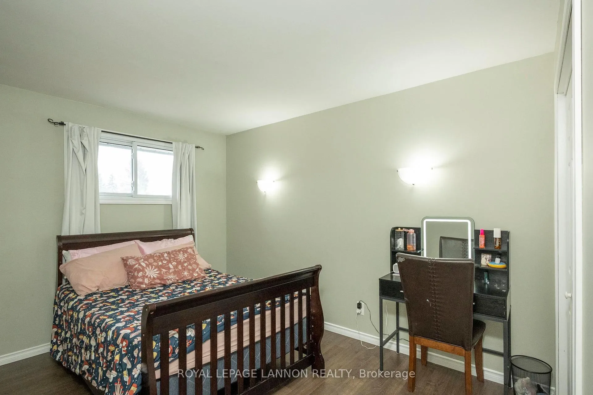 Photo 30 of 526 Ryerson Place, Thunder Bay, College Park — HOMEH