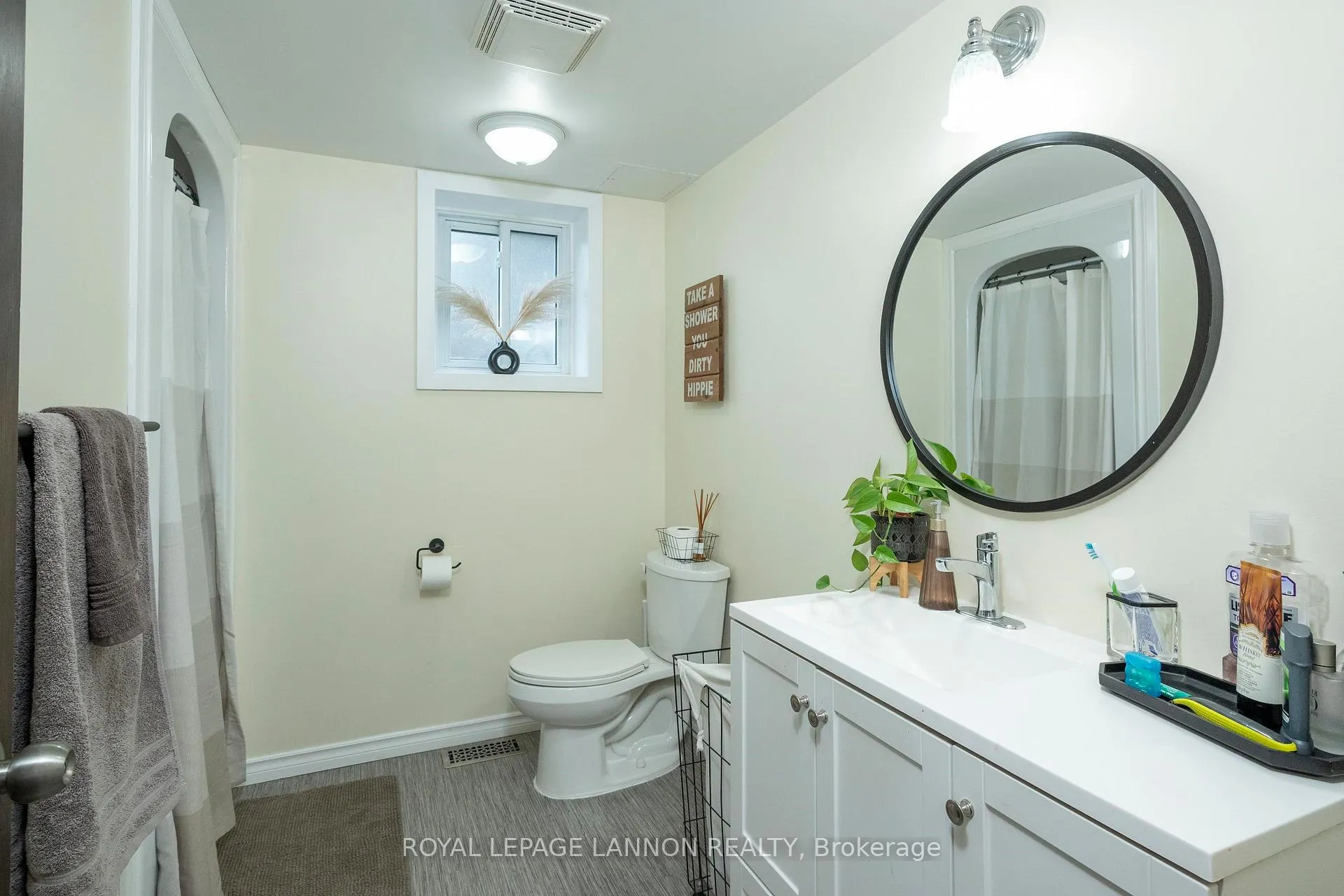 Photo 42 of 526 Ryerson Place, Thunder Bay, College Park — HOMEH