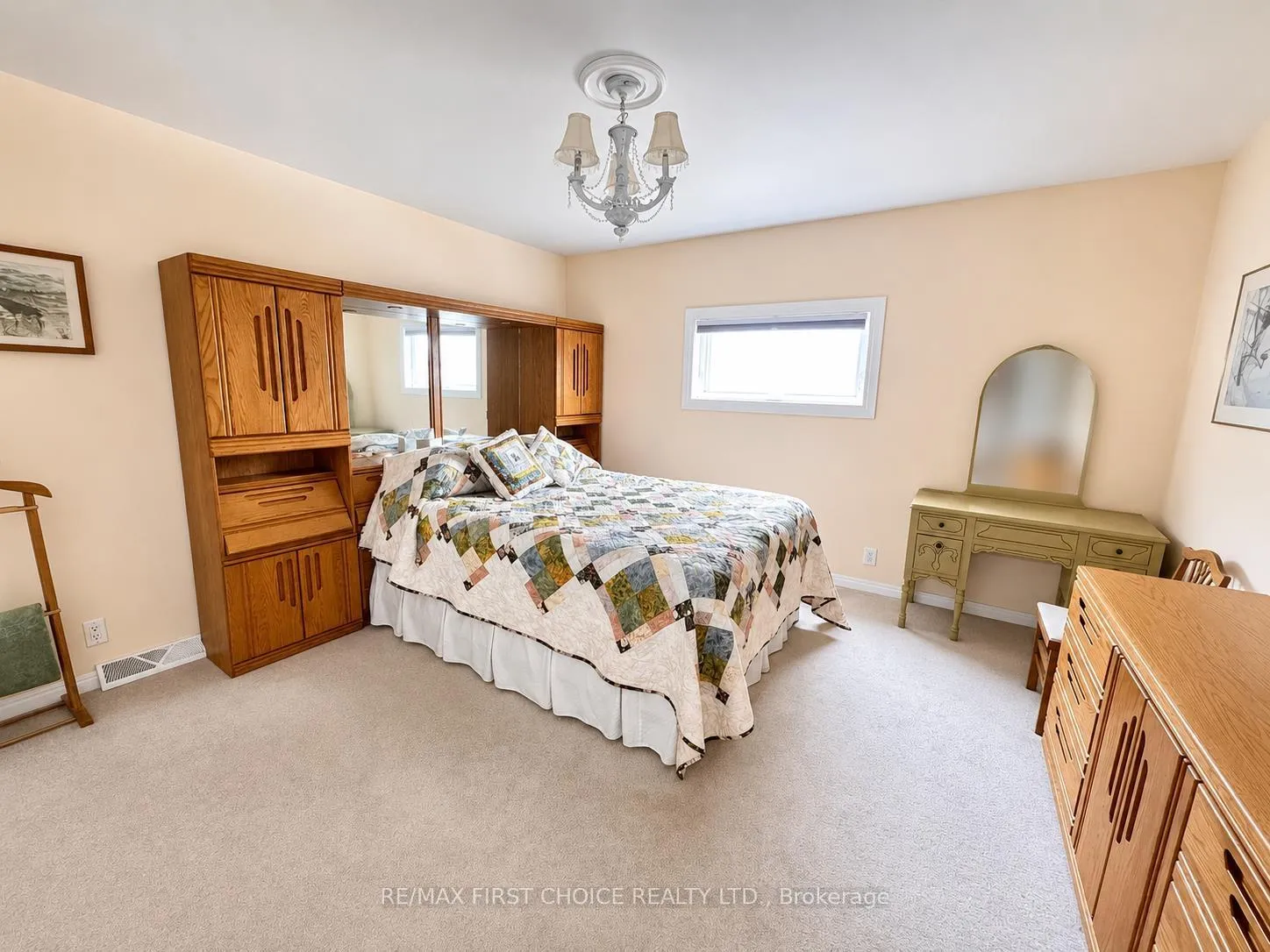 Photo 16 of 28 William Street, Red Lake — HOMEH