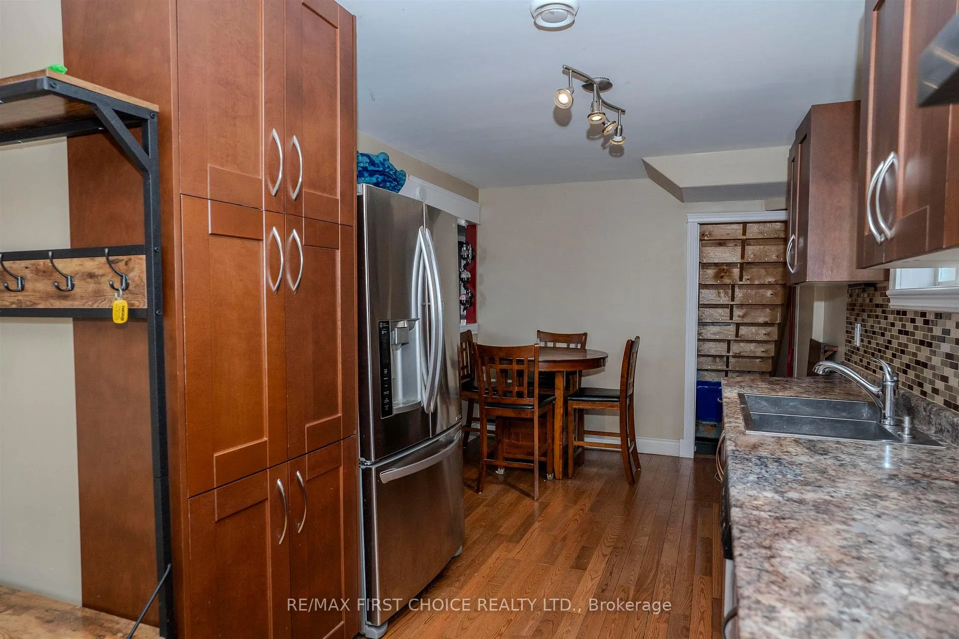 Photo 8 of 128 Amelia Street W, Thunder Bay, Westfort — HOMEH