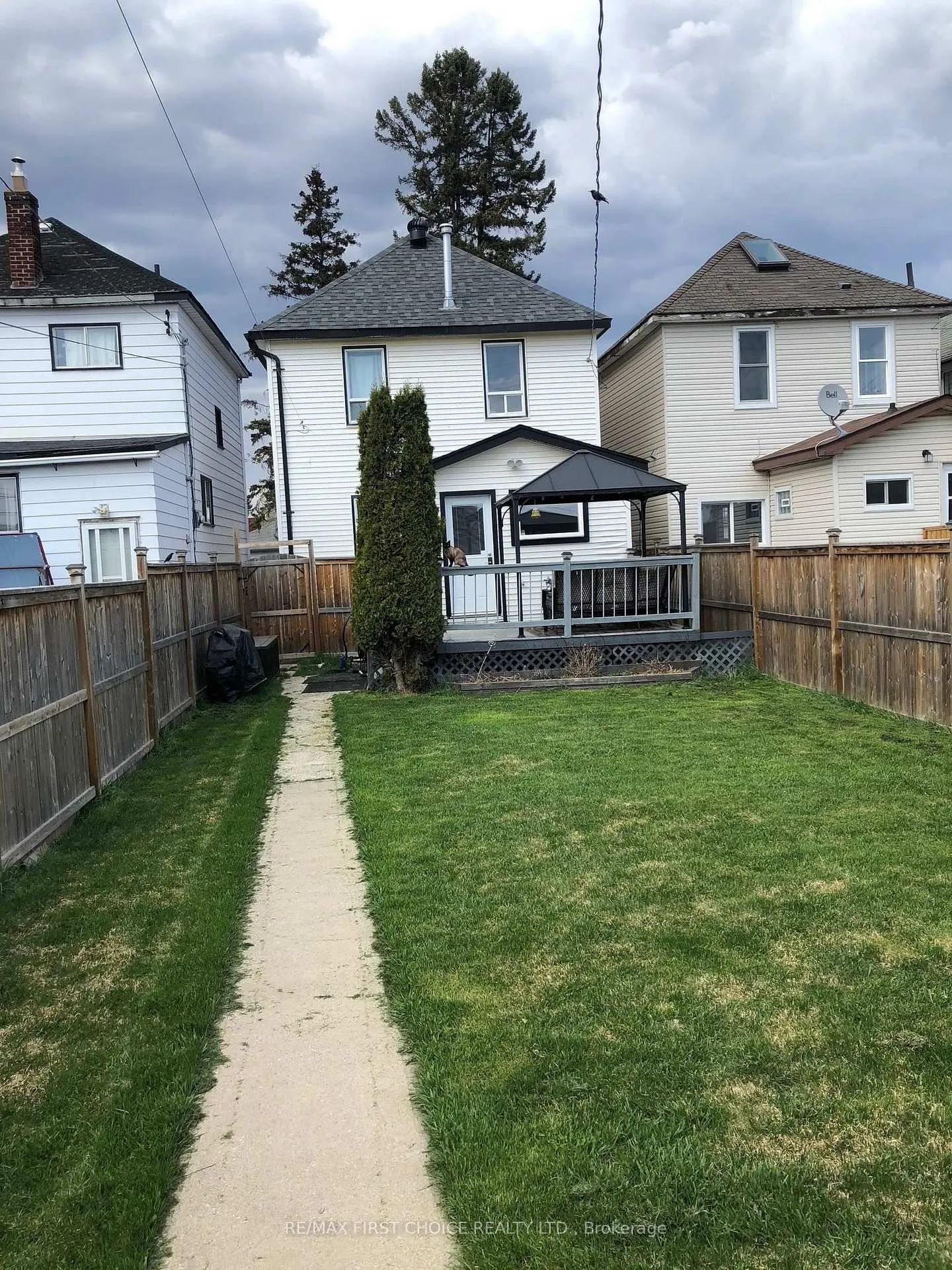Photo 36 of 128 Amelia Street W, Thunder Bay, Westfort — HOMEH