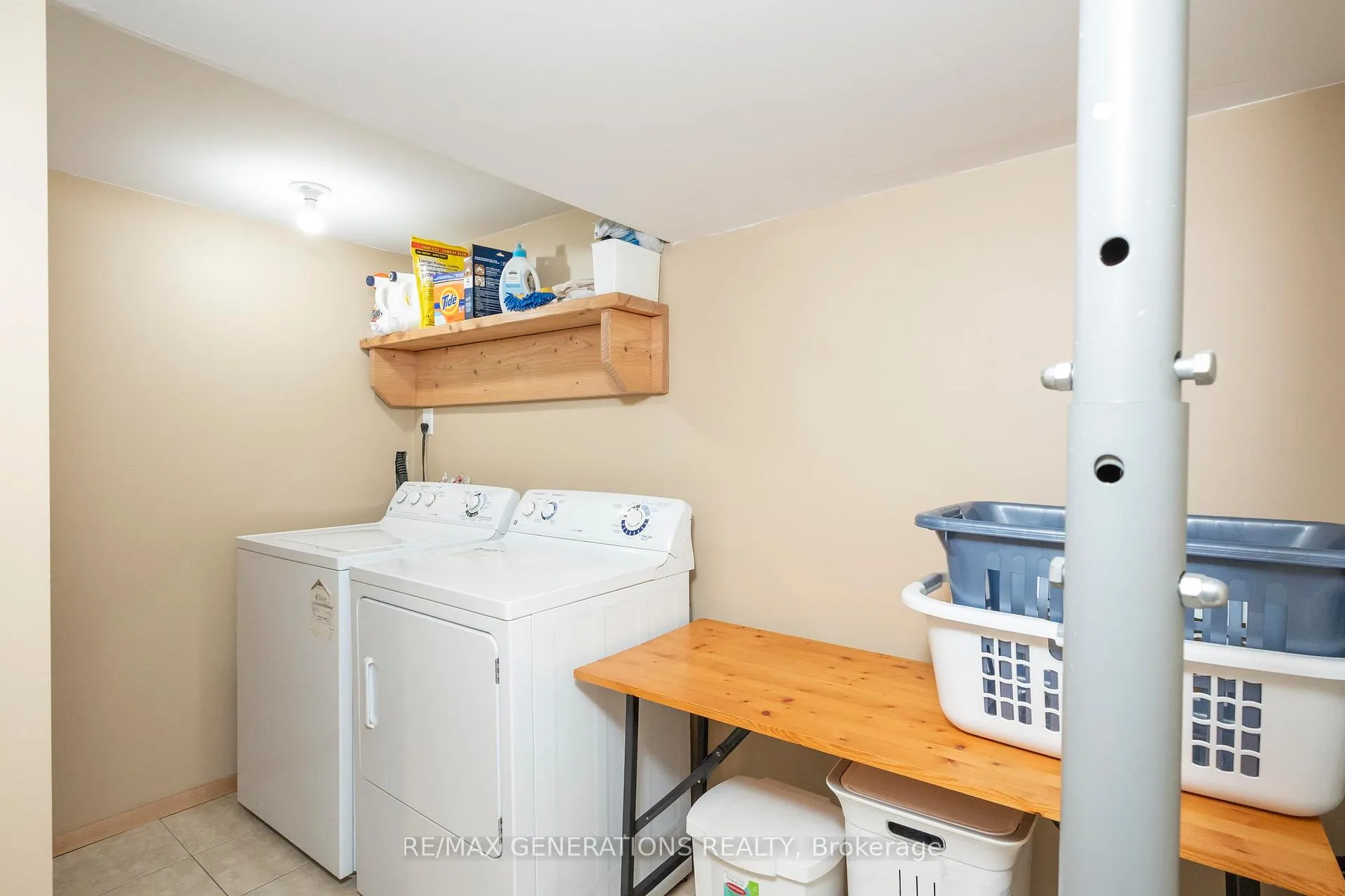 Photo 38 of 286 Van Horne Street, Thunder Bay, Court / Cumberland — HOMEH