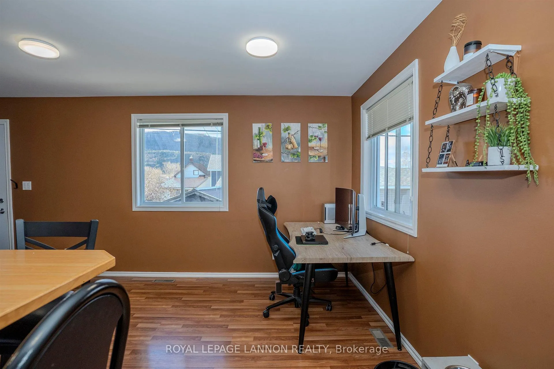 Photo 8 of 1946 Home Ave, Thunder Bay, Westfort — HOMEH
