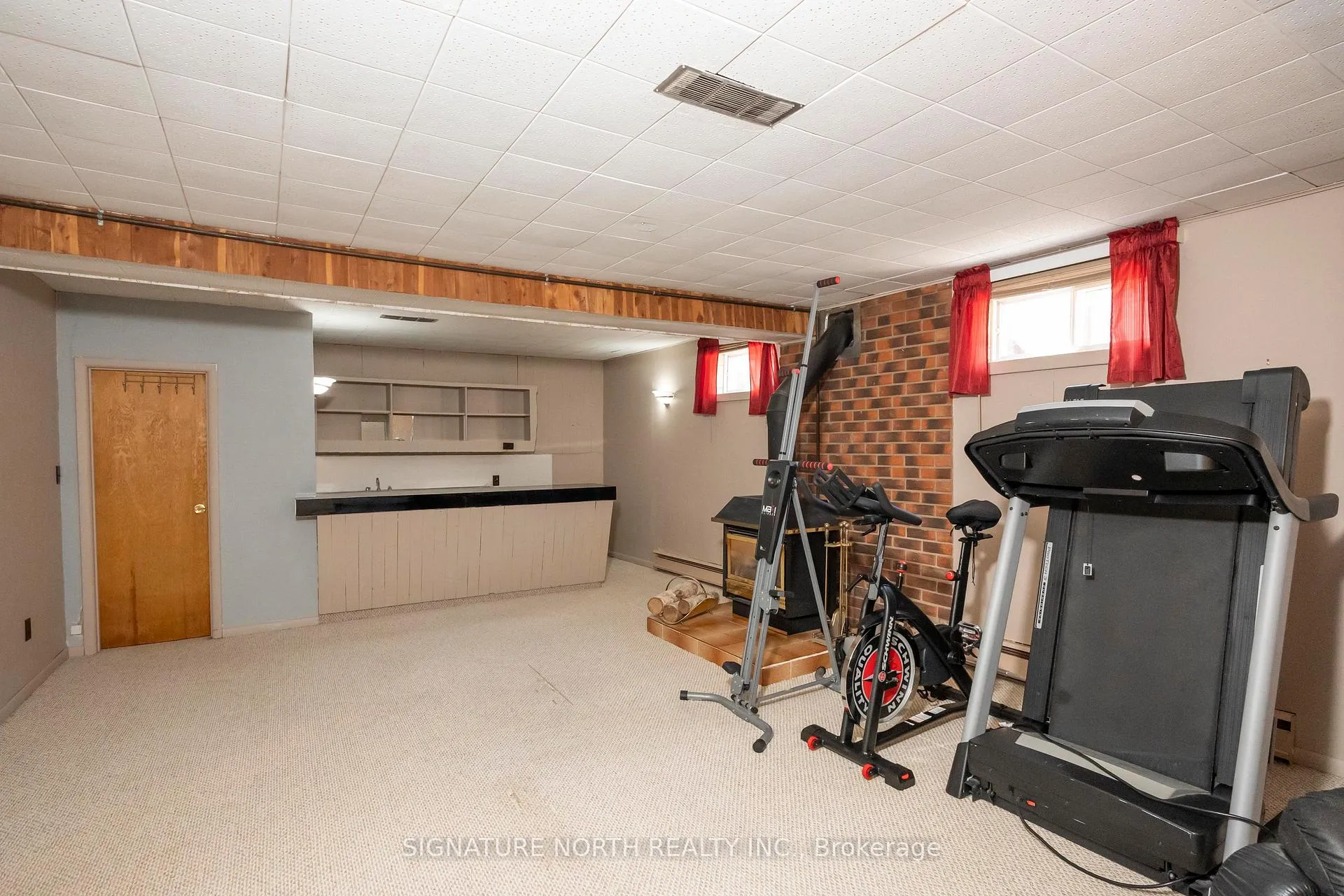 Photo 41 of 752 Leslie Avenue, Thunder Bay, Current River — HOMEH