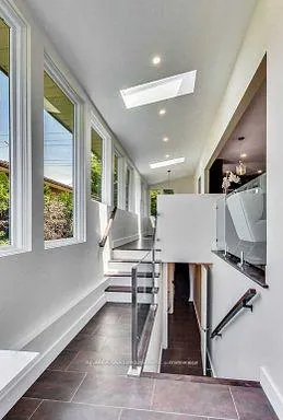 Photo 20 of 237 Weighton (Upper) Drive, Oakville, West — HOMEH