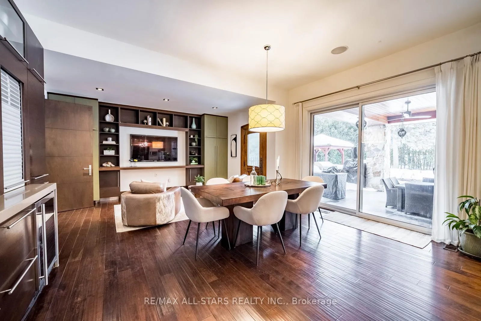 Photo 15 of 32 Wembley Avenue, Markham, Unionville — HOMEH