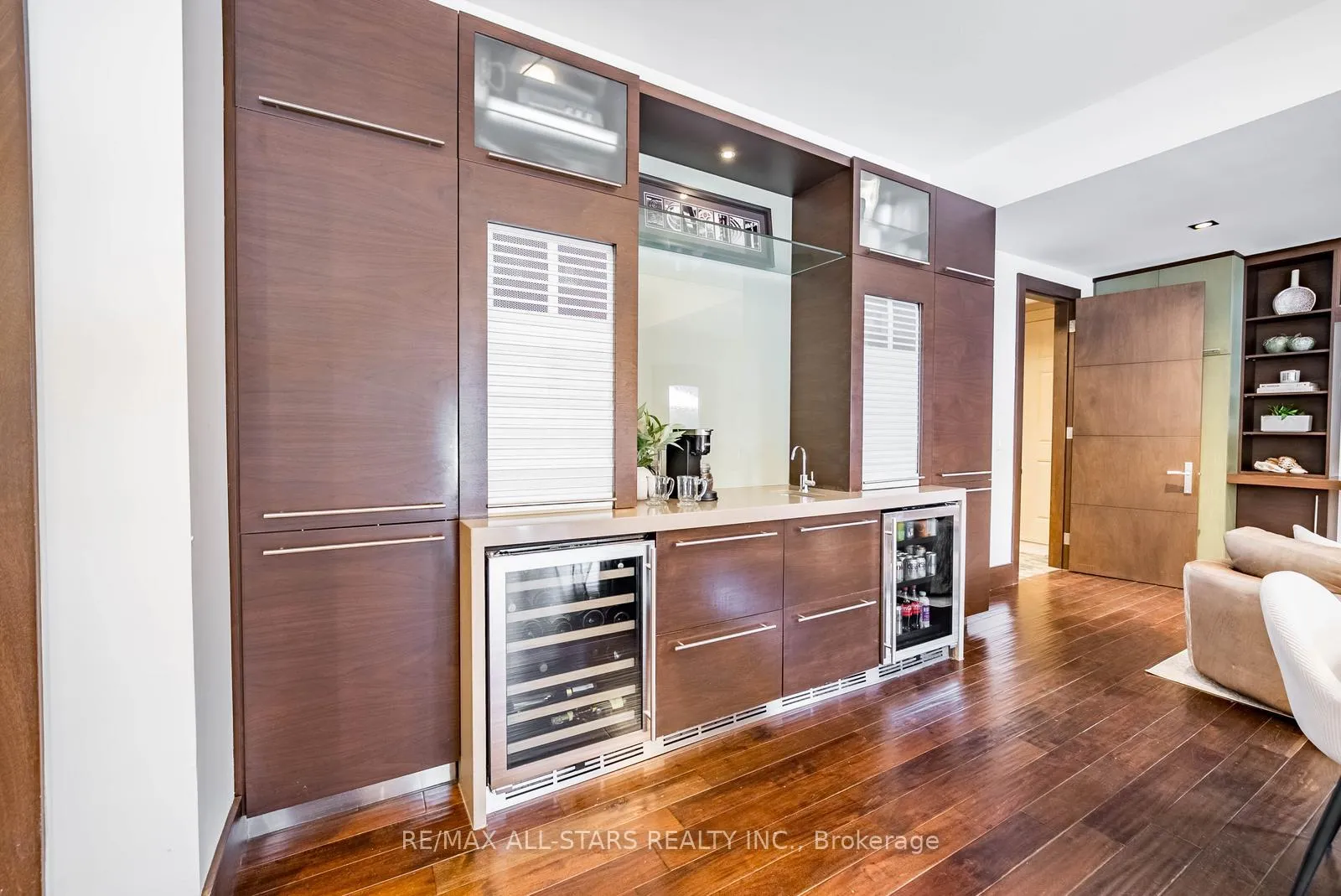 Photo 16 of 32 Wembley Avenue, Markham, Unionville — HOMEH