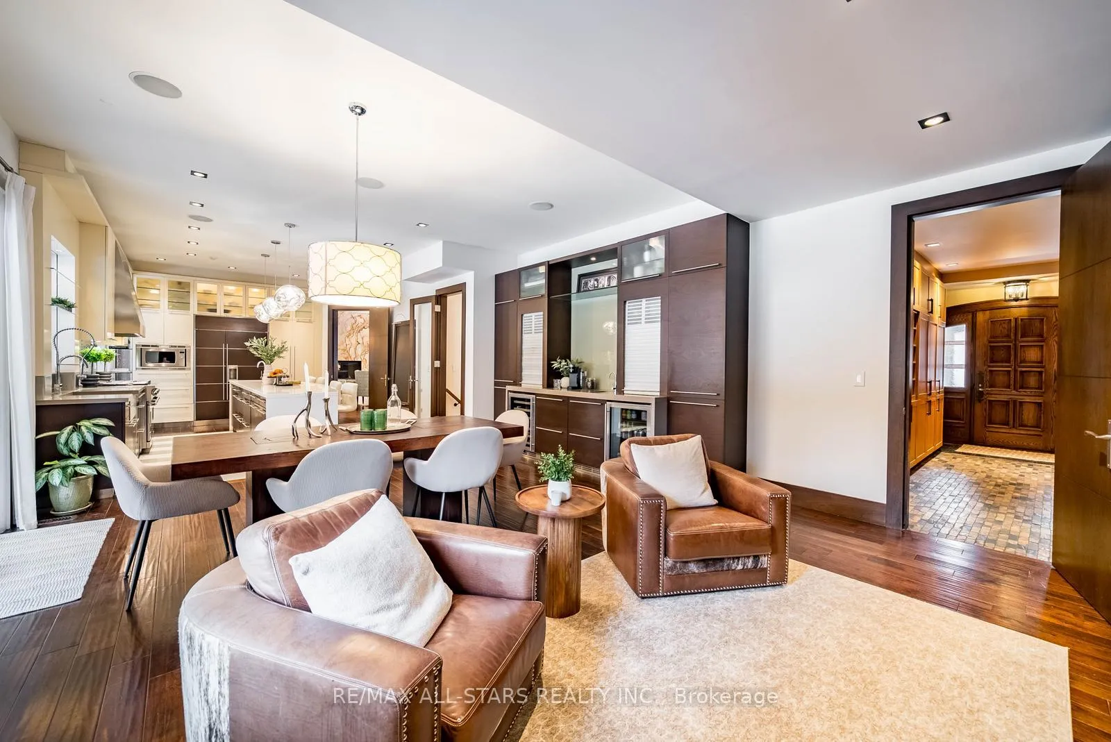 Photo 17 of 32 Wembley Avenue, Markham, Unionville — HOMEH