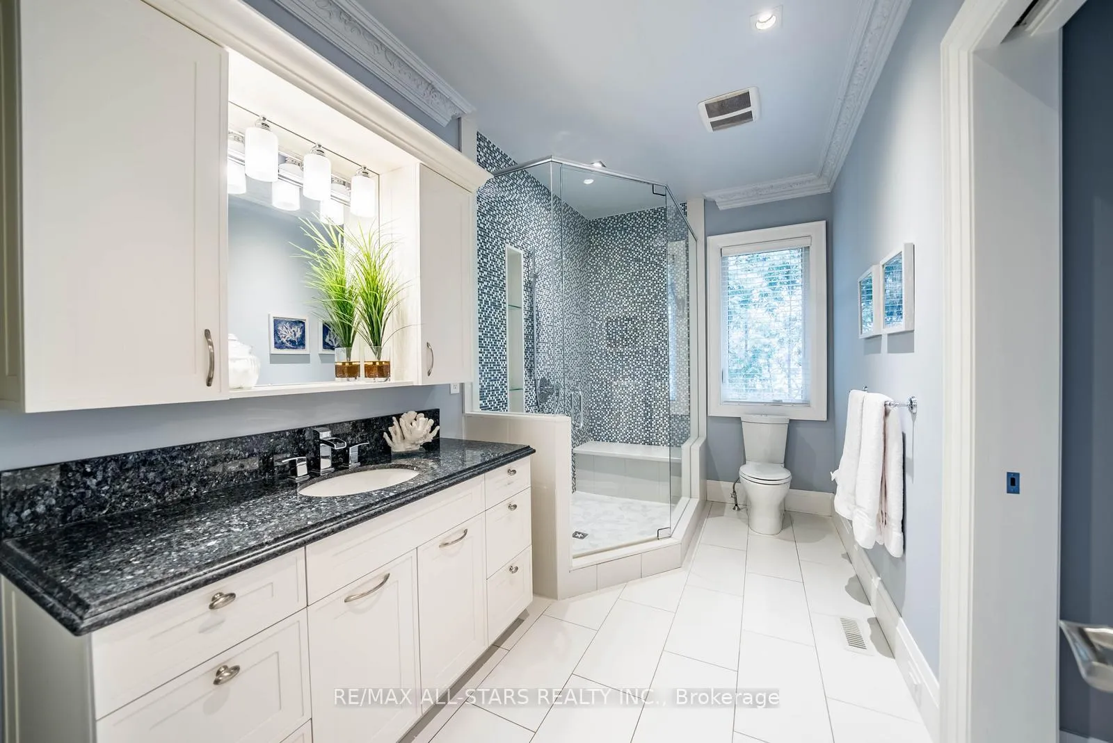 Photo 24 of 32 Wembley Avenue, Markham, Unionville — HOMEH