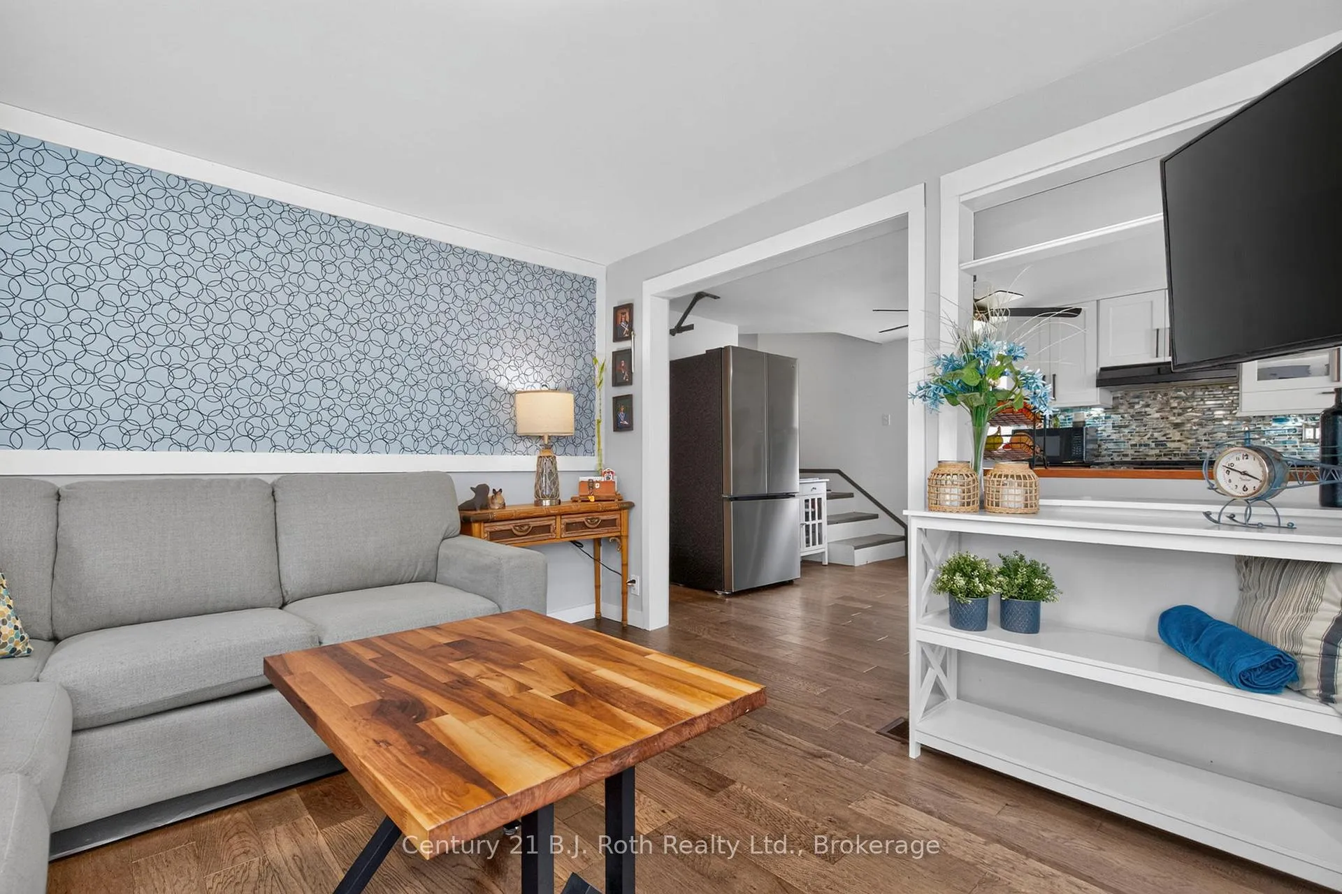 Photo 13 of 21 Maple Street, Tay, Victoria Harbour — HOMEH