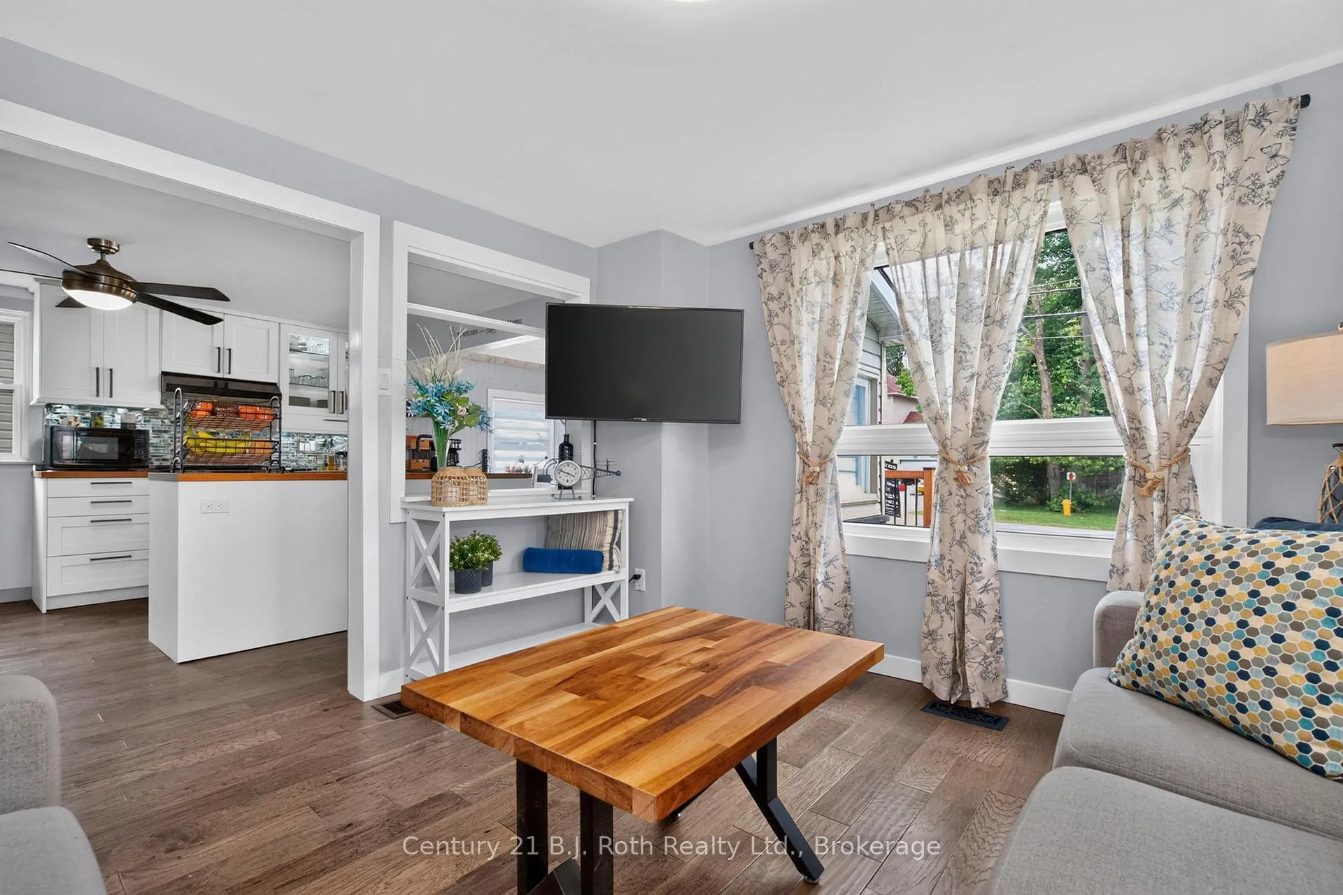 Photo 14 of 21 Maple Street, Tay, Victoria Harbour — HOMEH