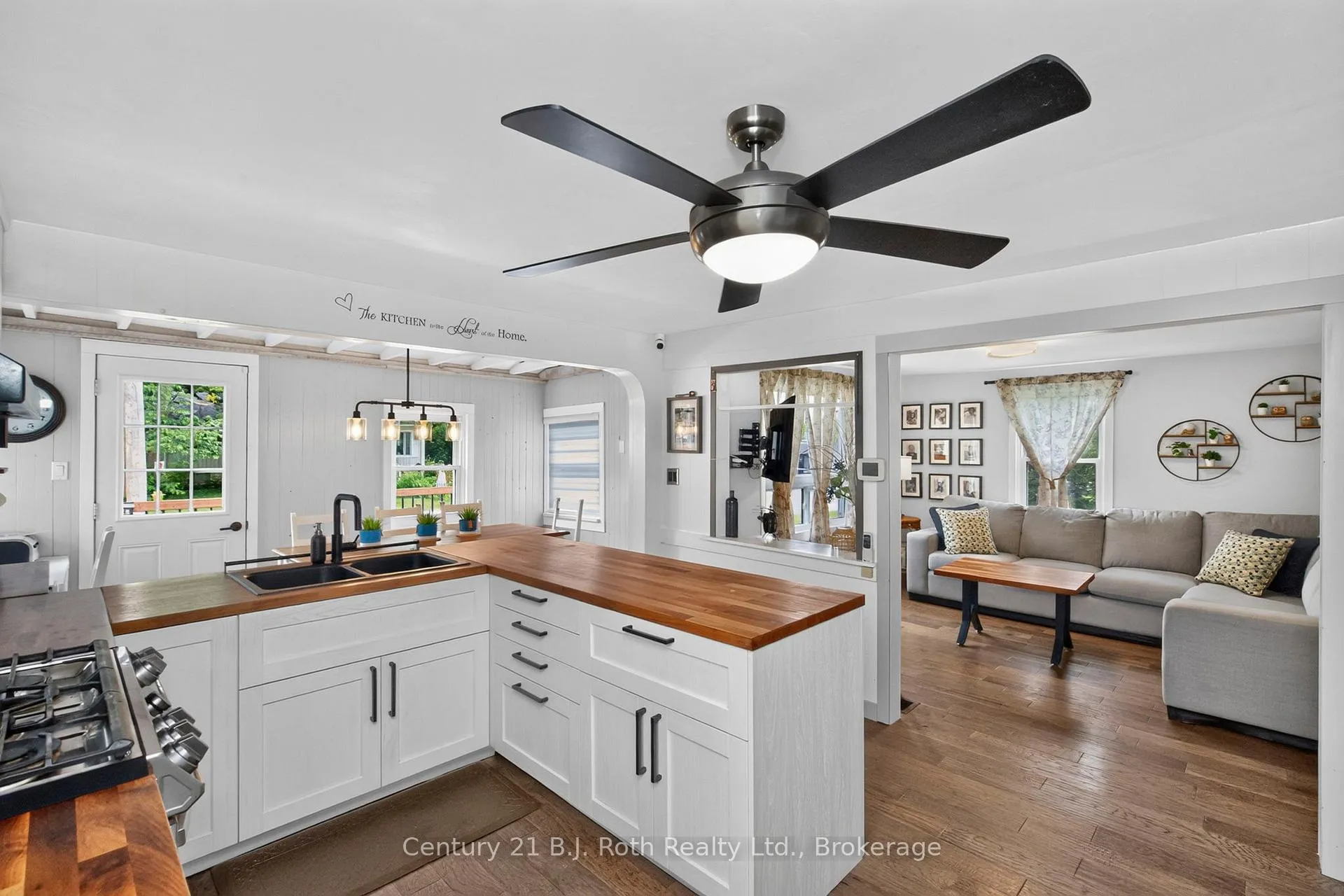 Photo 17 of 21 Maple Street, Tay, Victoria Harbour — HOMEH